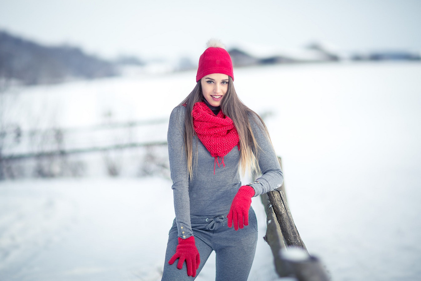 People 1349x900 women brunette long hair straight hair grey sweater scarf gloves snow winter open mouth standing Melania frontal view knit fabric sweatpants portrait red gloves Winter Women happy