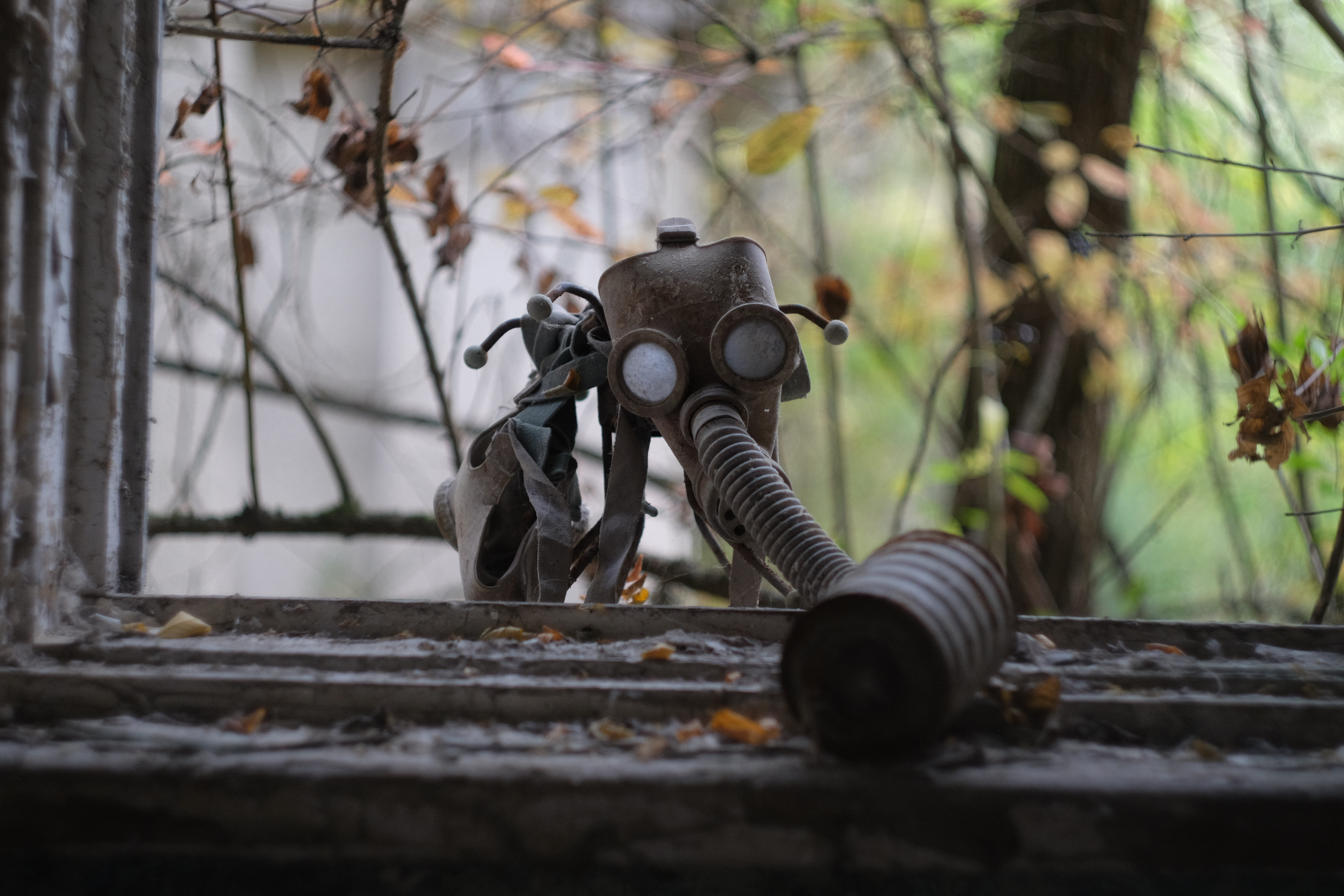General 4896x3264 Chernobyl gas masks bokeh abandoned Ukraine depth of field