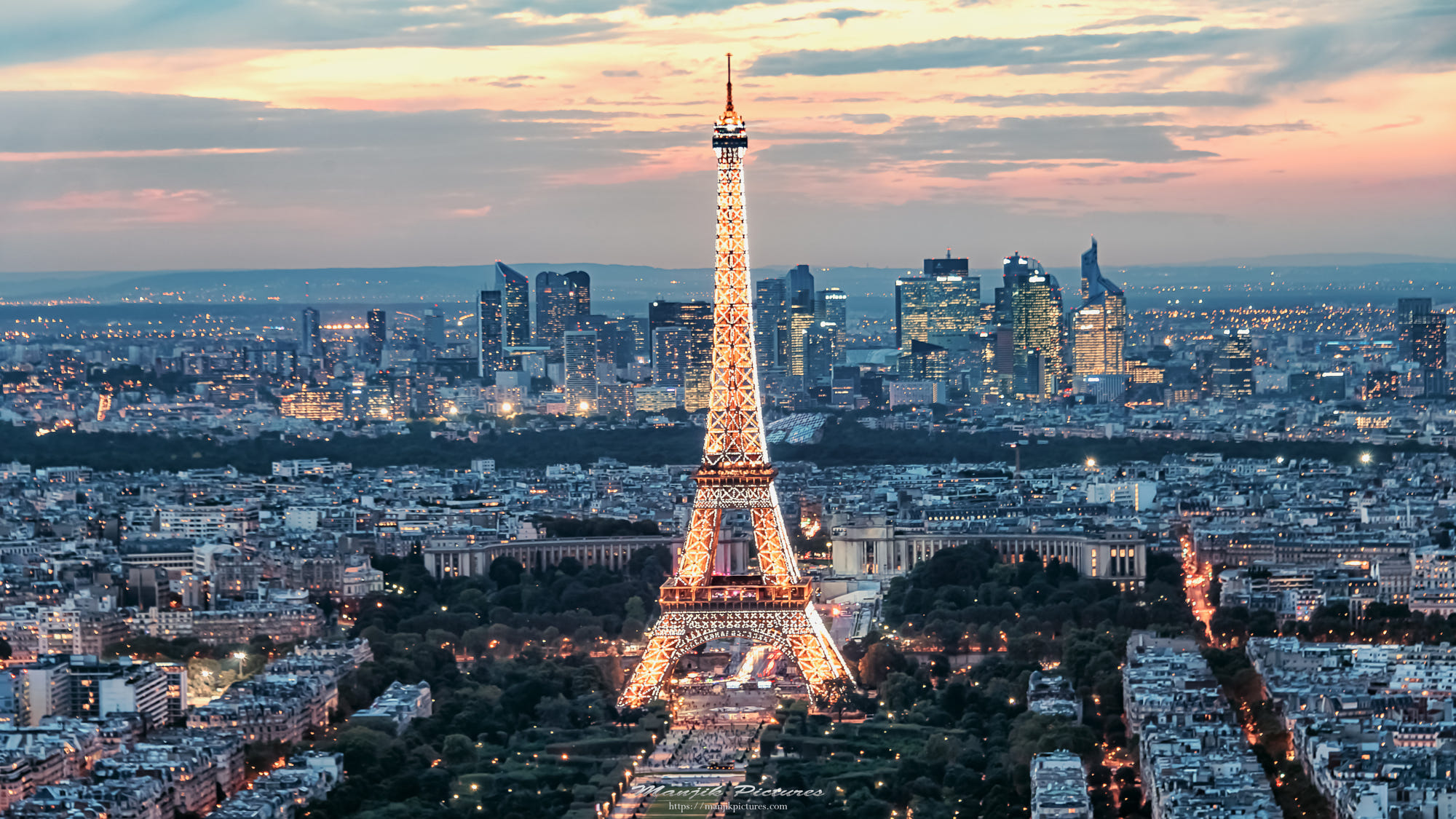 General 2000x1125 Paris garden cityscape city lights landmark Europe