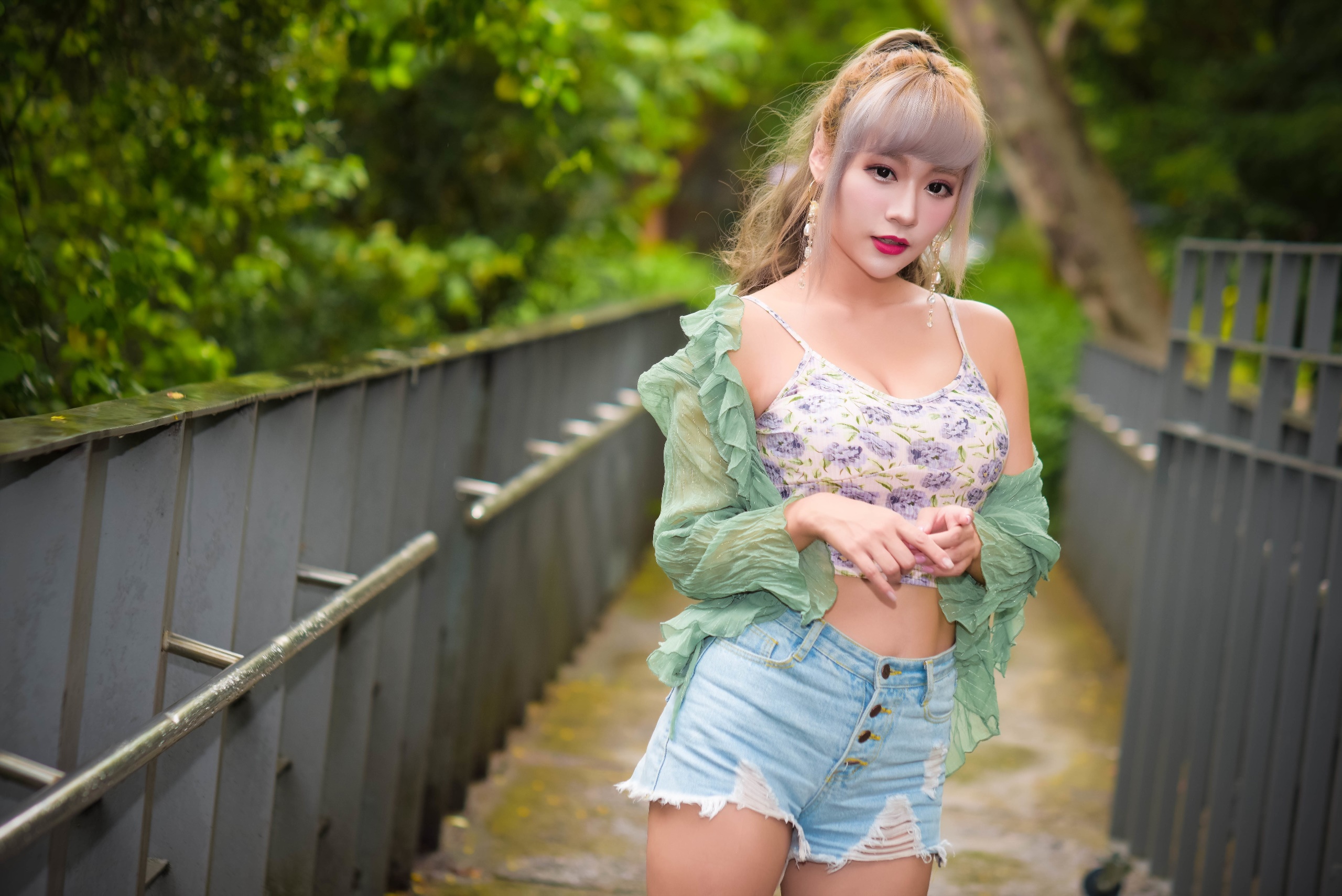 People 2560x1709 Asian women red lipstick jean shorts women outdoors blonde