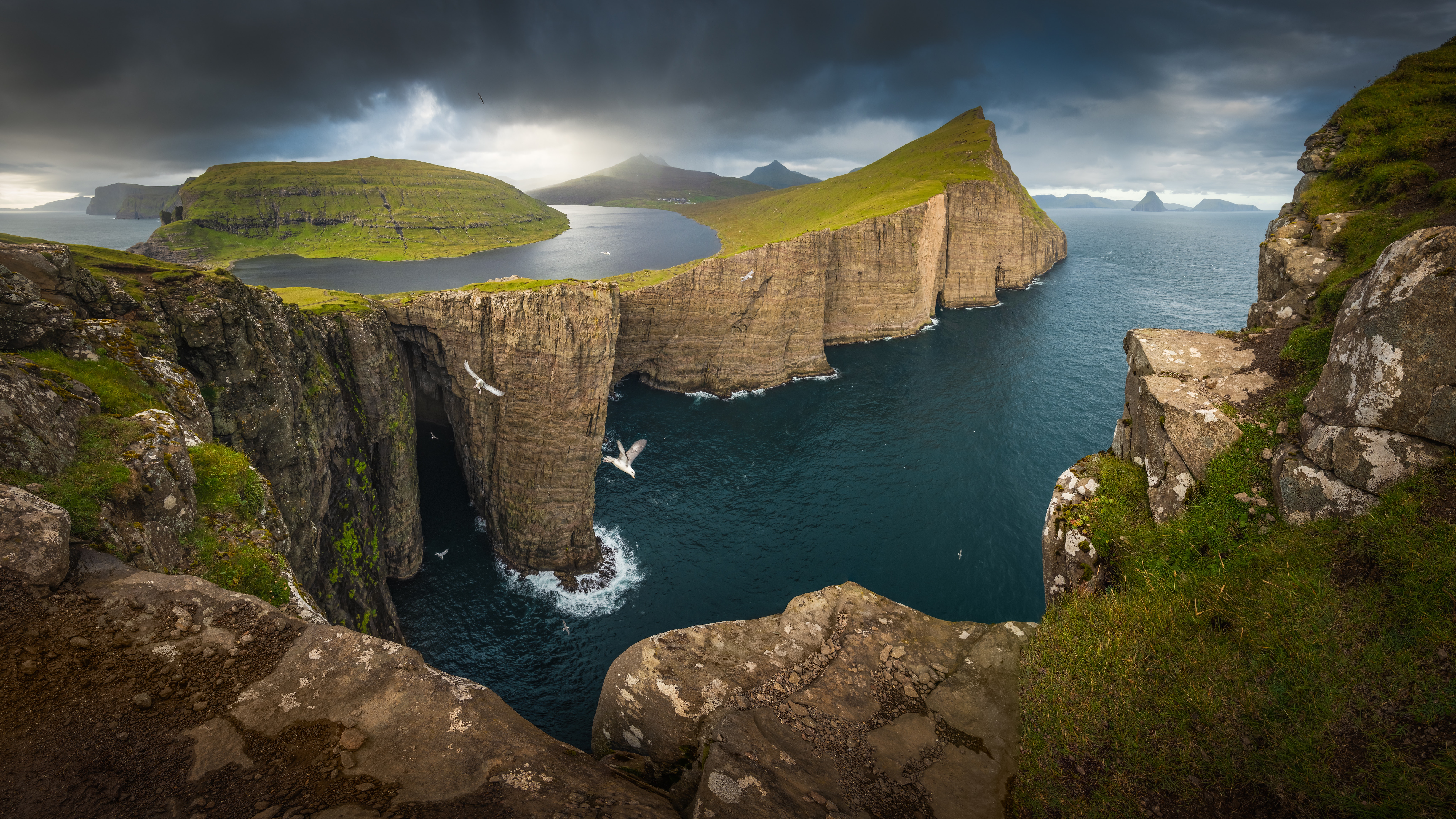 General 8192x4608 photography nature landscape mountains sea Faroe Islands island cliff water clouds grass birds