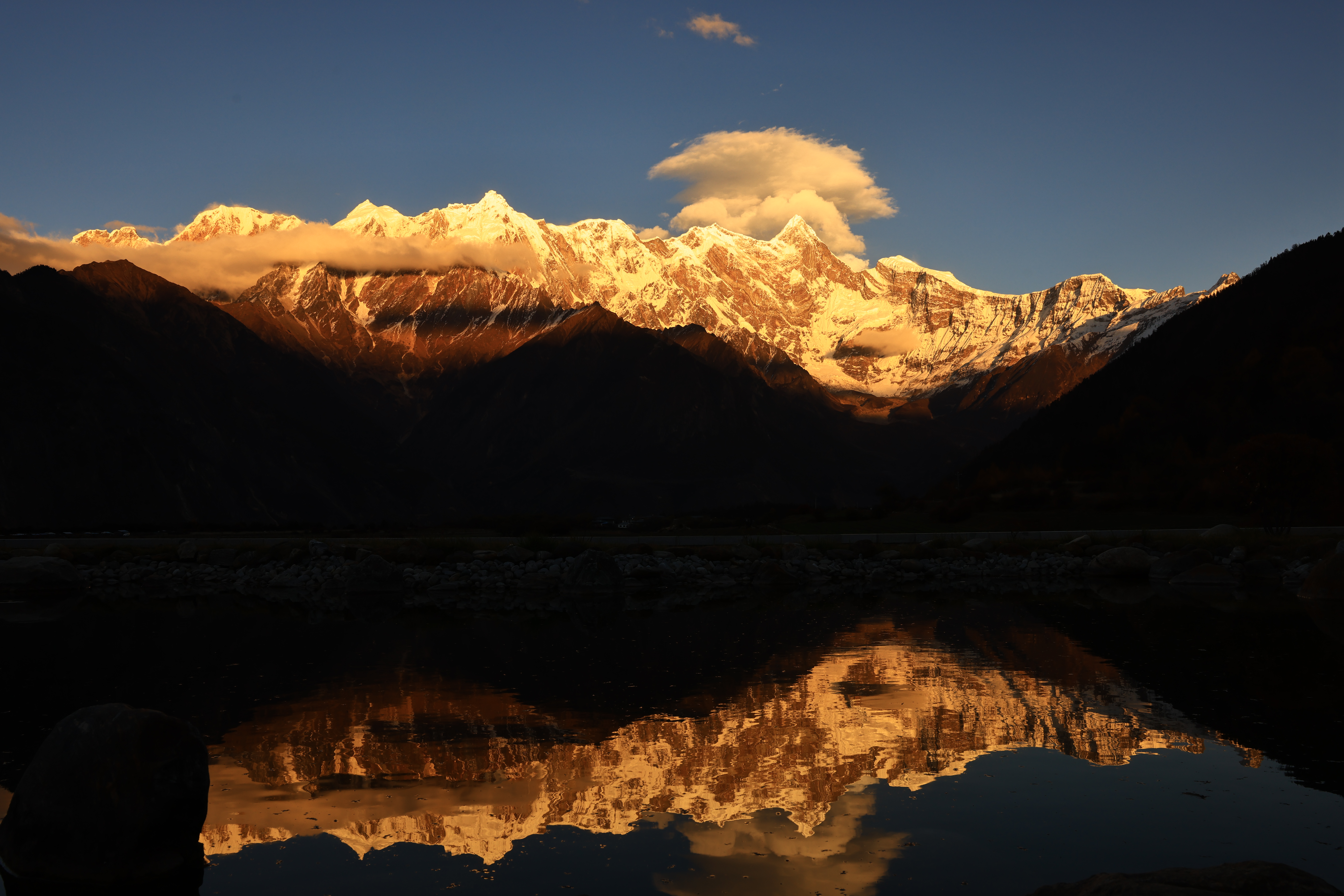 General 8192x5464 clouds mountains snow nature sky water reflection sunlight sunset glow low light
