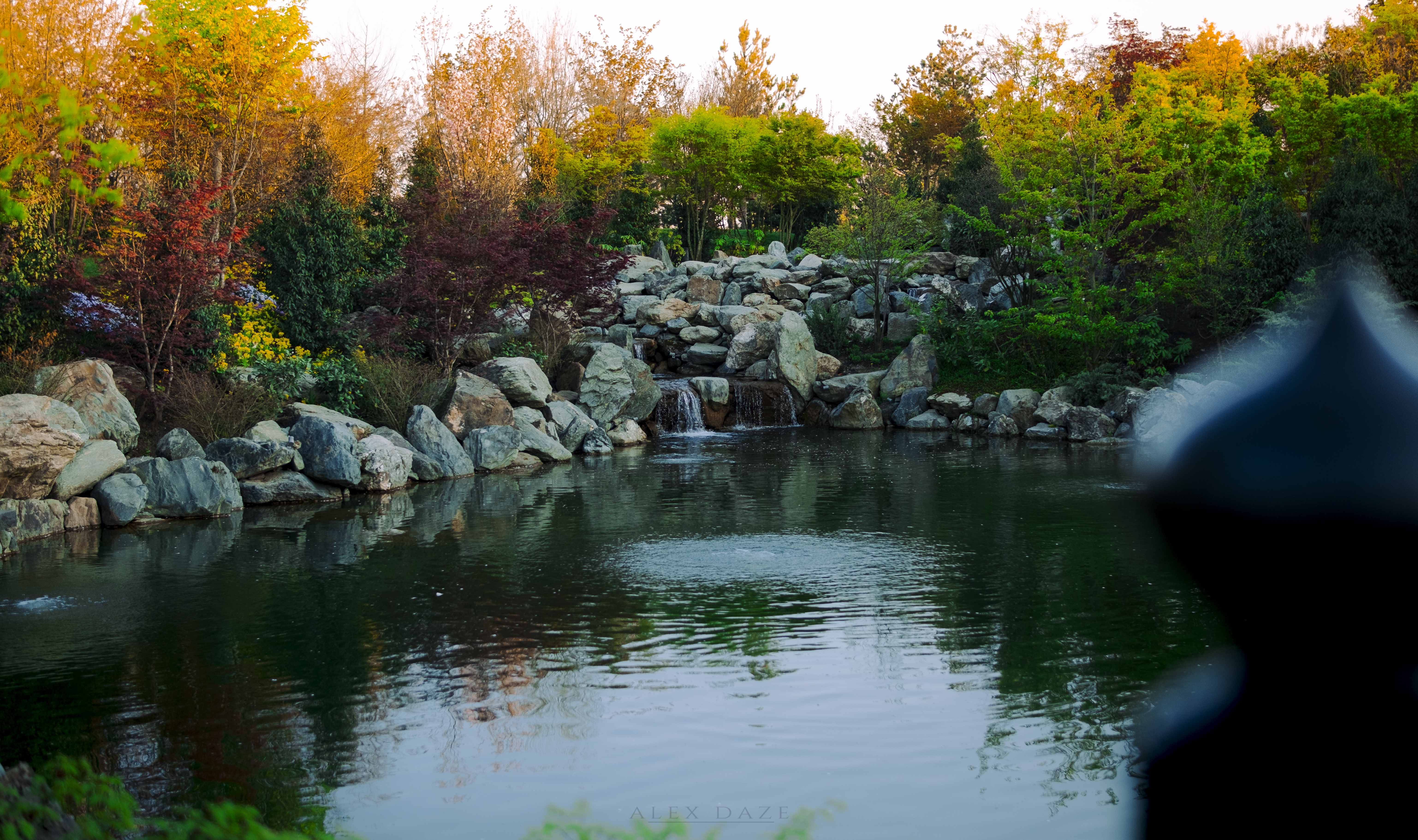 General 6149x3643 photography pond trees rocks Japanese Garden water splash water ripples waterfall