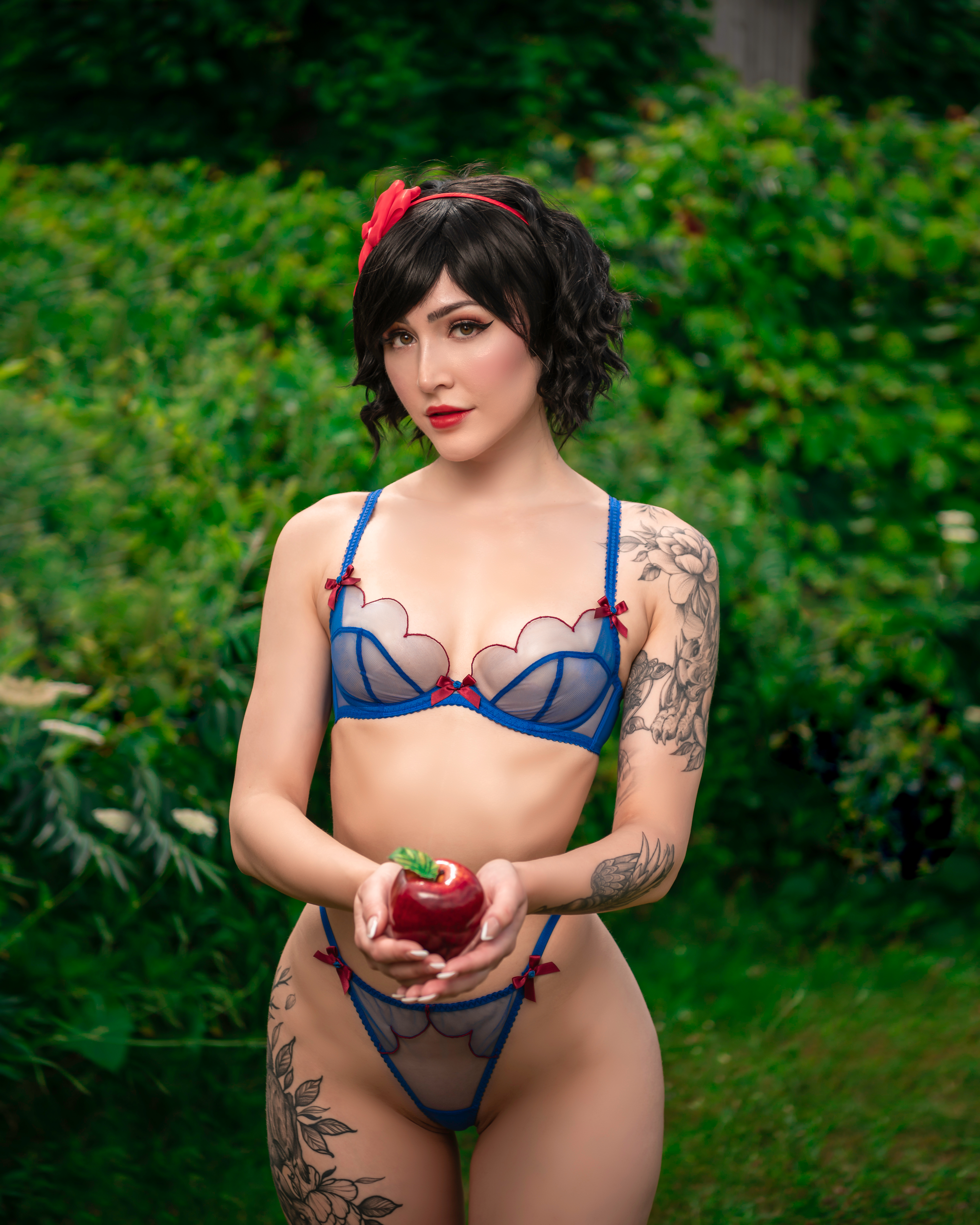 People 4838x6048 Isabel Luxlo women model cosplay Snow White women outdoors lingerie the gap