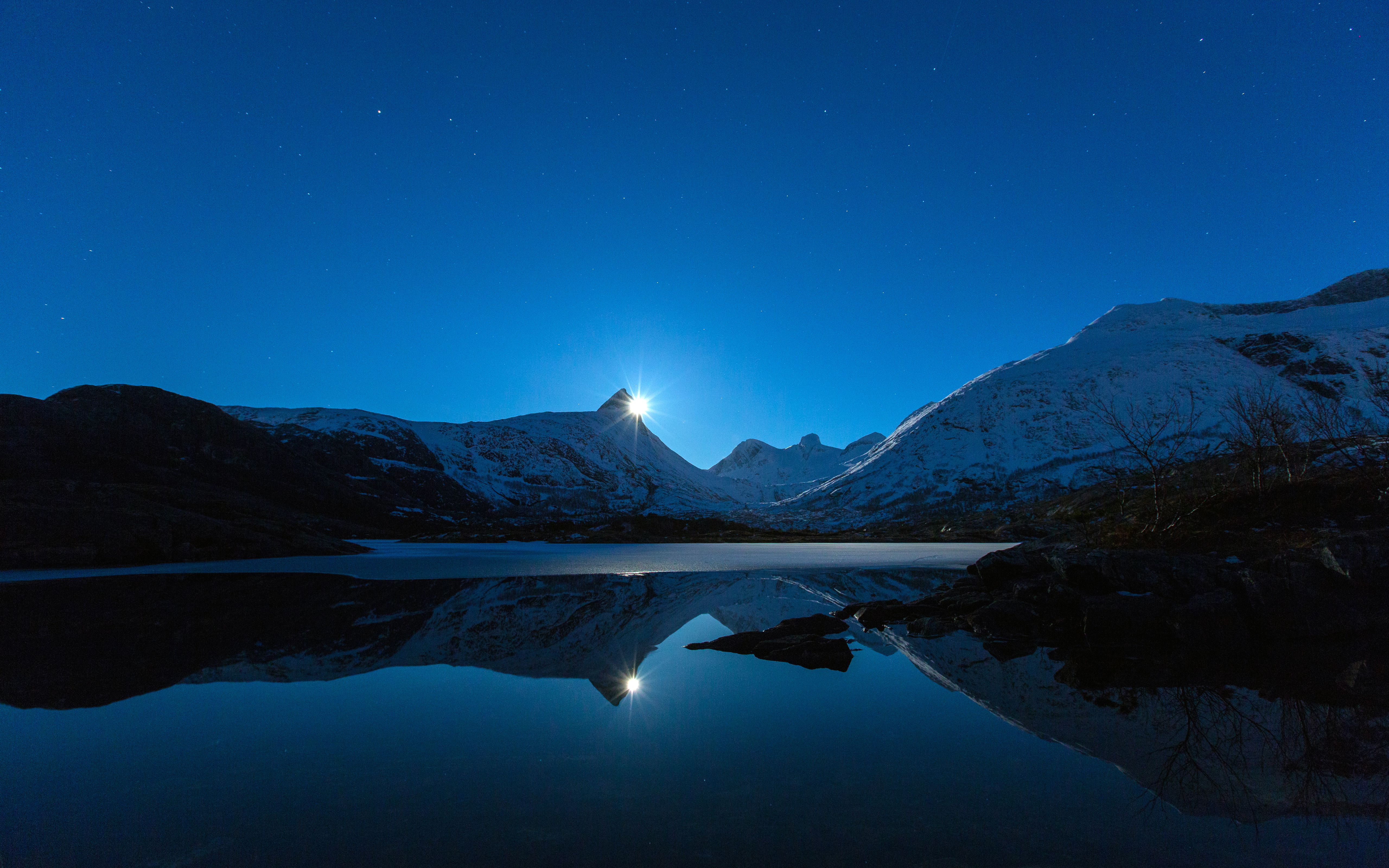 General 5120x3200 nature landscape clear sky night hills Moon moonlight reflection ice lake low light mountains snowy peak