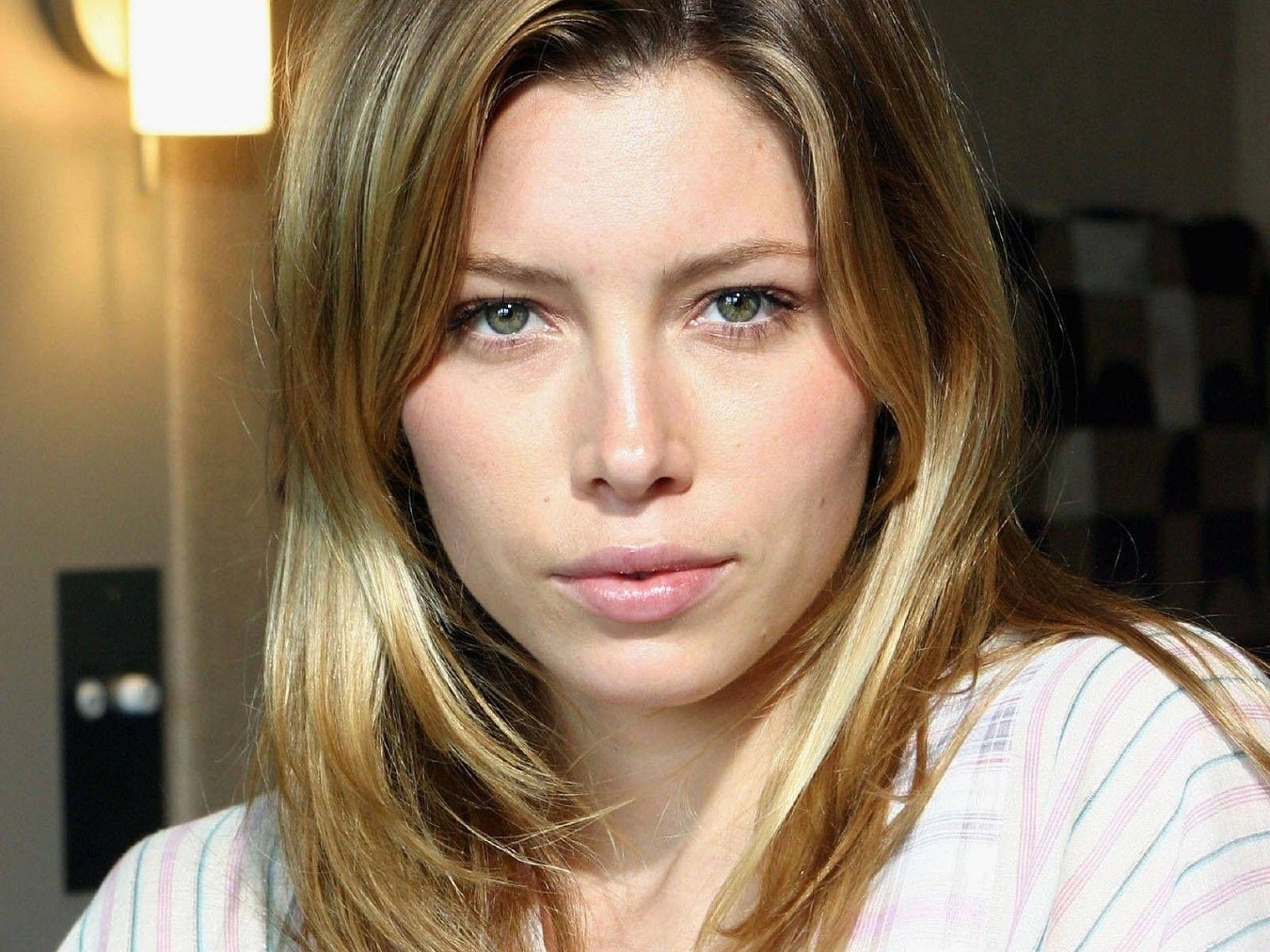 People 1350x1012 Jessica Biel women actress