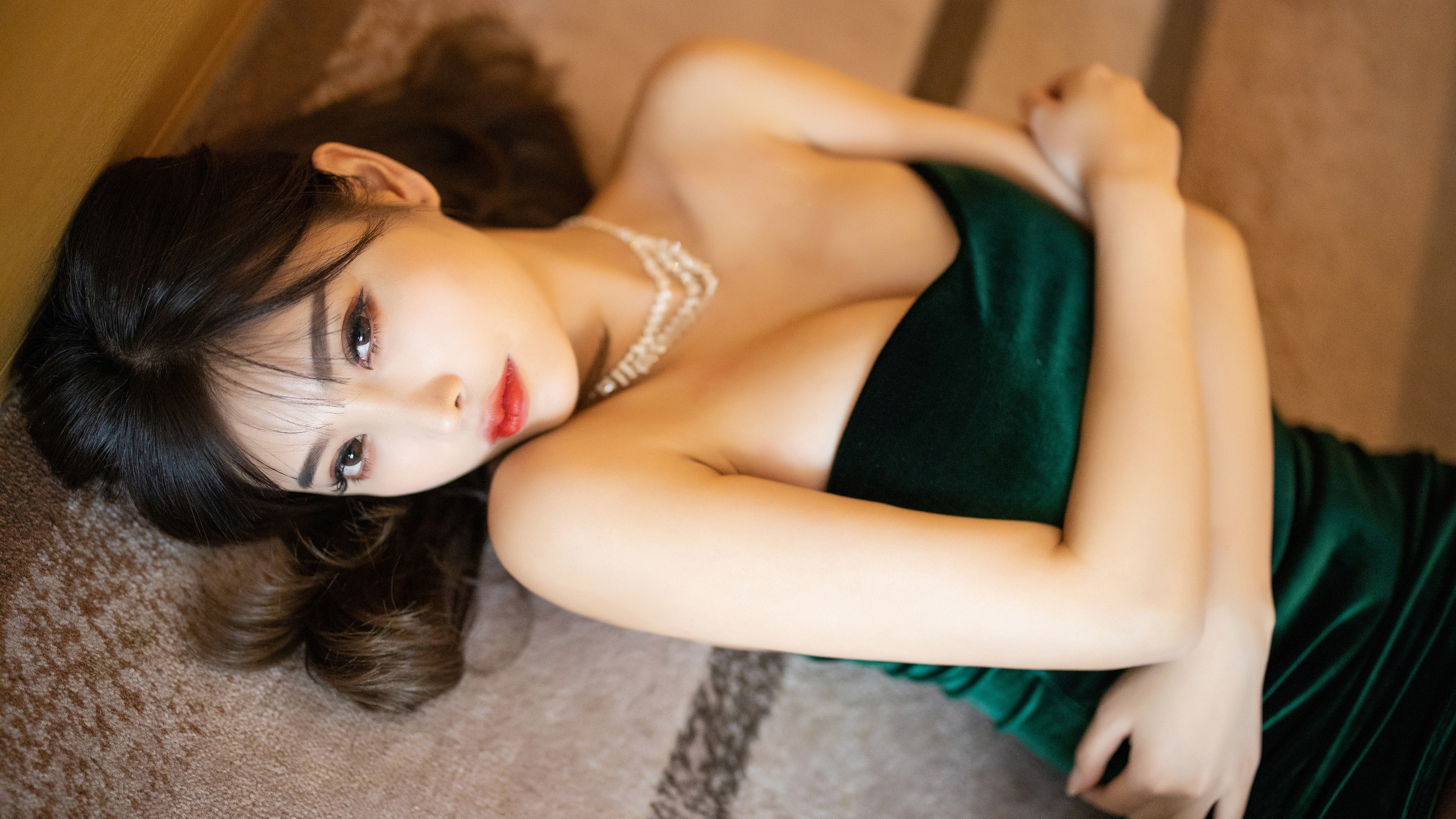 People 3840x2160 model Asian women black hair long hair makeup looking at viewer eyes pale red lipstick on the floor top view bare shoulders necklace jewel cleavage big boobs black dress Chenchen Yang women indoors Chinese Chinese women Chinese model