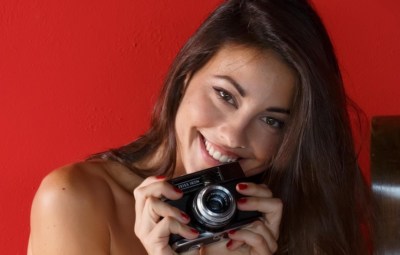 People 1332x850 women model brunette long hair Lorena Garcia smiling brown eyes camera face closeup teeth