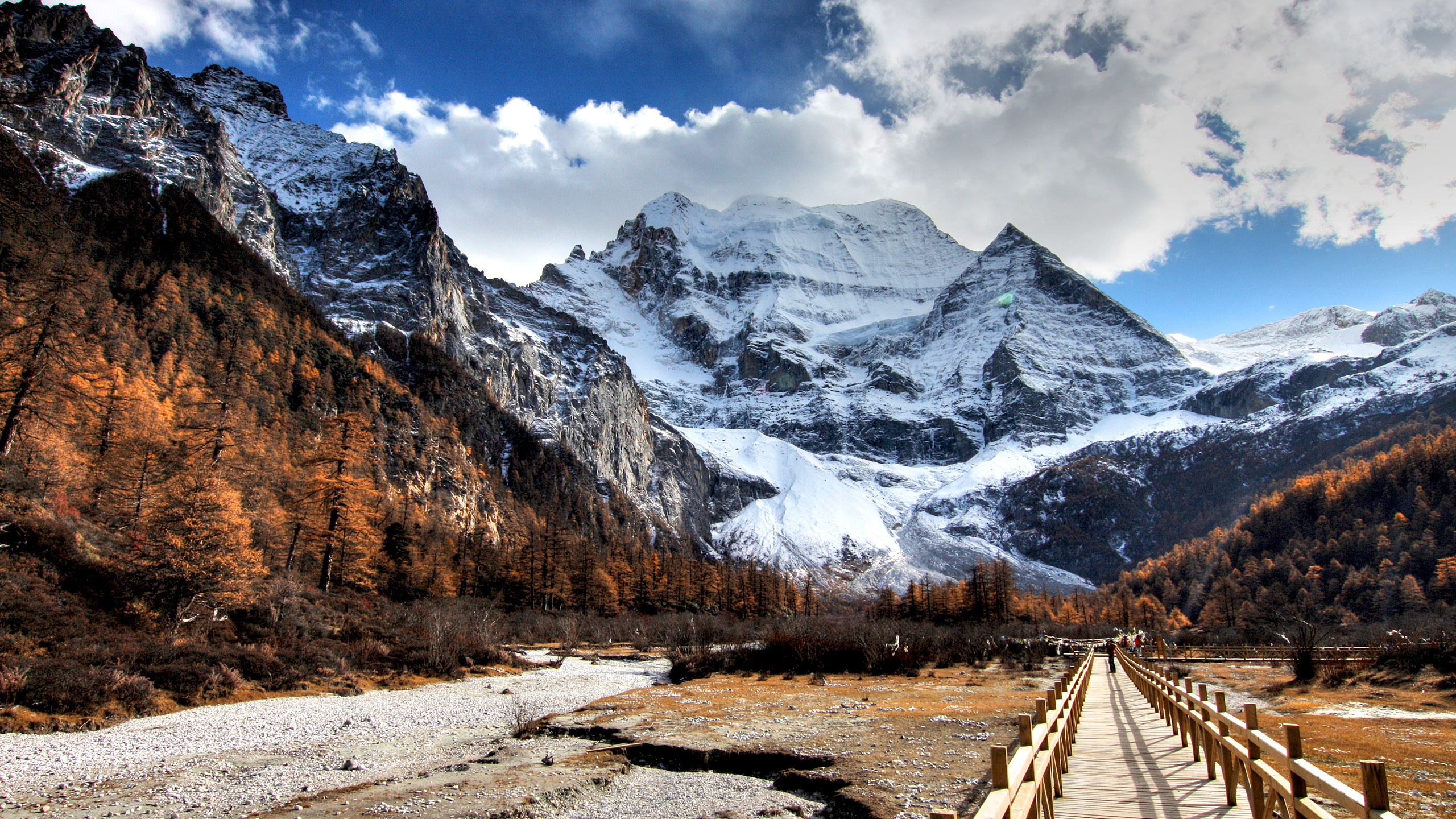 General 2560x1440 nature mountains clouds landscape snowy mountain Asia China snowy peak outdoors
