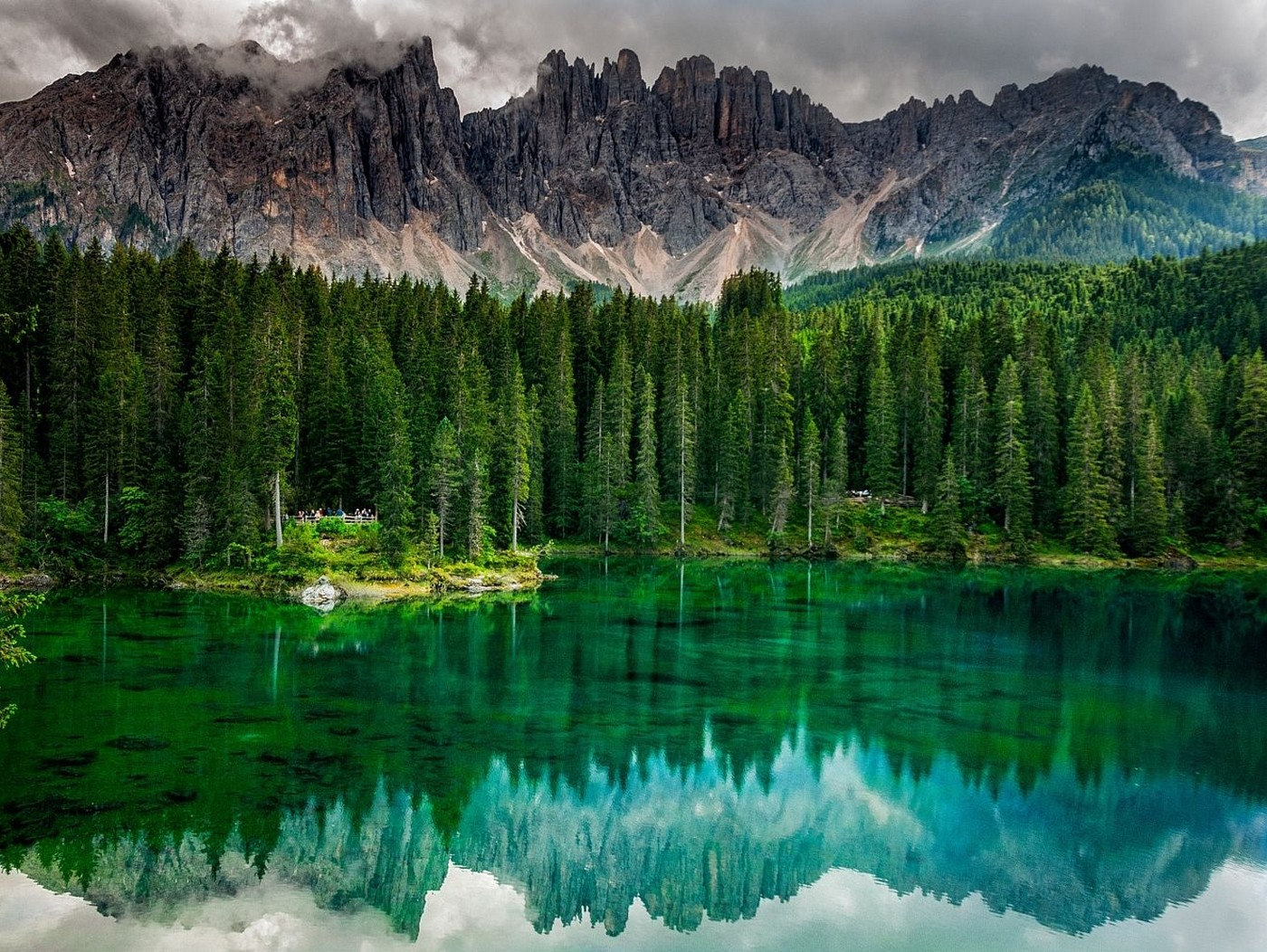 General 1400x1052 nature landscape photography lake calm waters reflection forest mountains trees emerald green summer Alps Italy