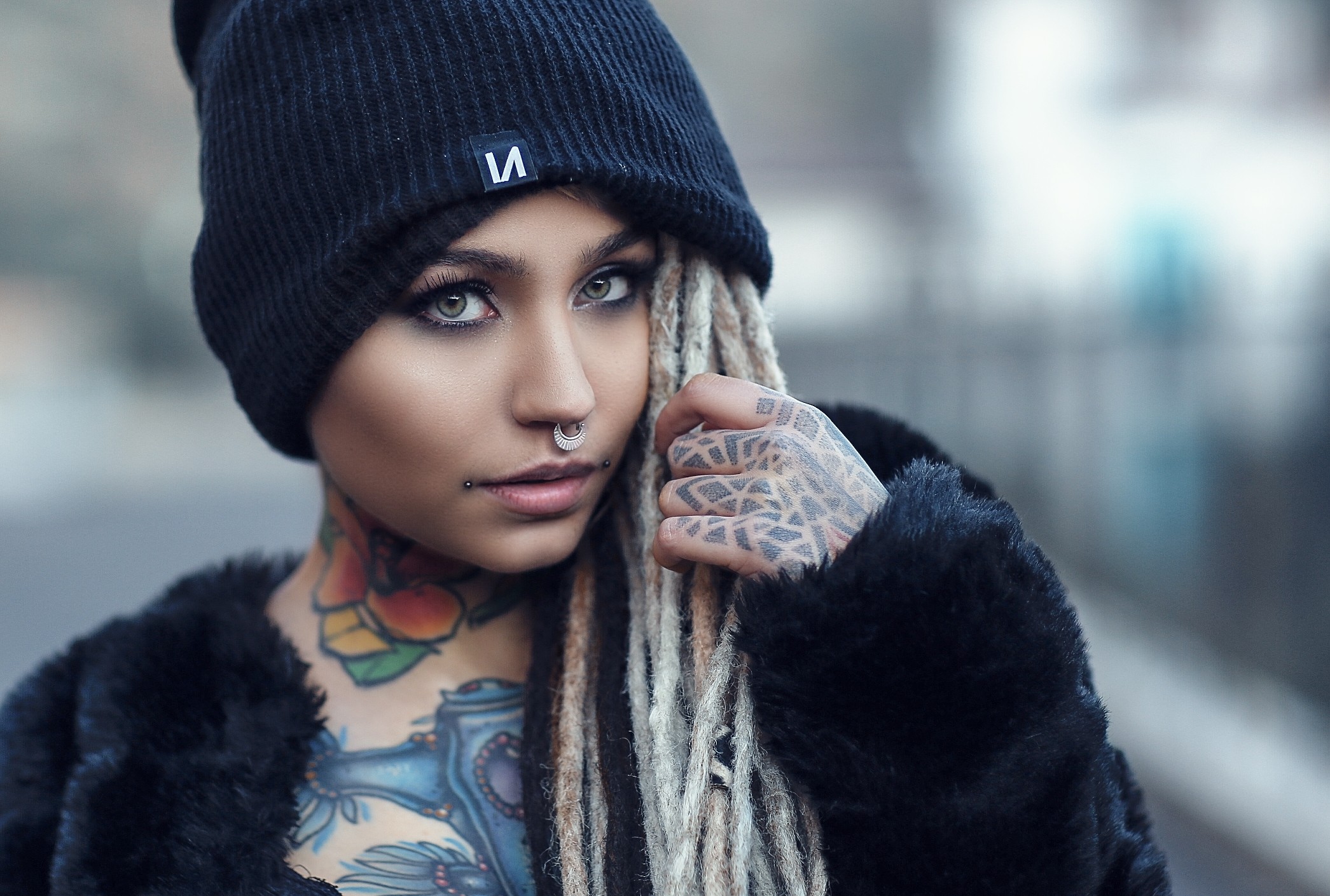 People 2091x1410 hat women tattoo face portrait looking at viewer Fishball Suicide Suicide Girls wool cap women with hats nose ring inked girls makeup closeup women outdoors urban piercing model dreadlocks