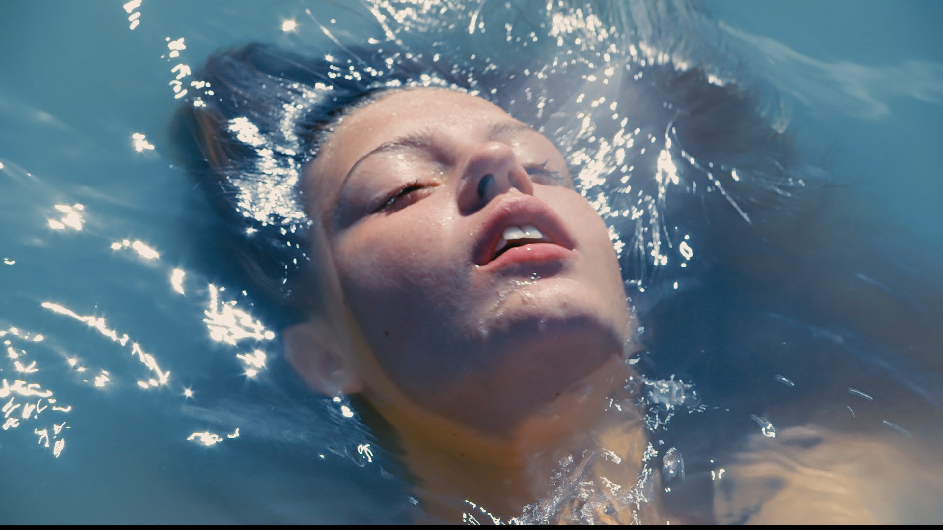 People 1920x1080 women blue is the warmest color water Adele Exarchopoulos actress celebrity wet hair French actress French women face movies film stills in water