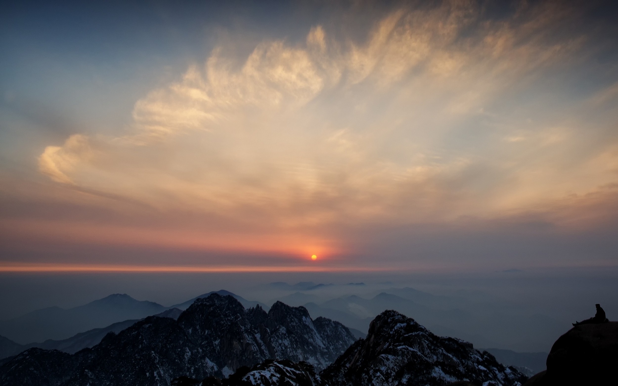 General 2500x1563 nature photography landscape sunset mountains clouds horizon mist summit Sun