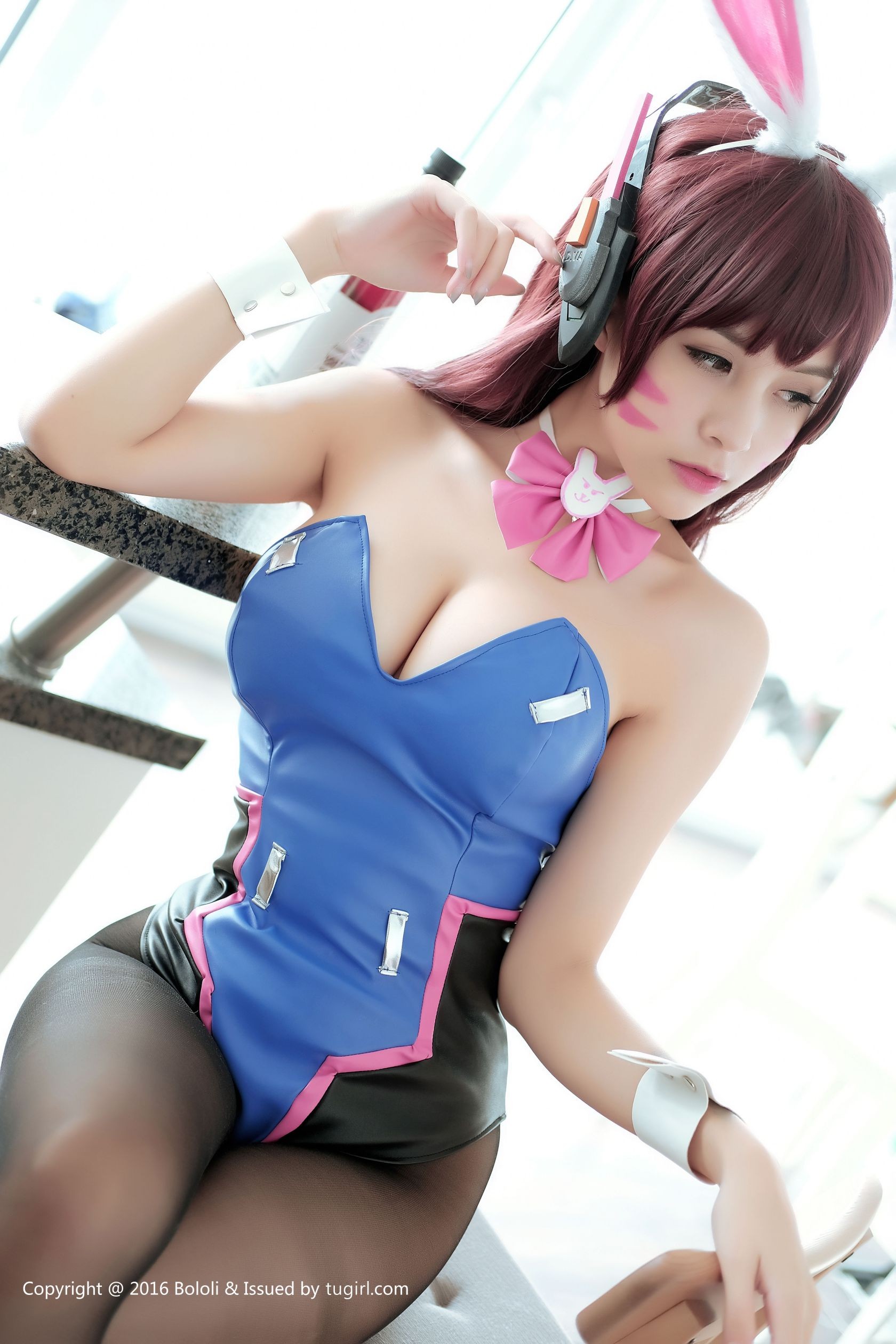 People 1680x2520 D.Va (Overwatch) cosplay cleavage sitting dyed hair hairband costumes Xia Mei Jiang black stockings Bololi Asian women