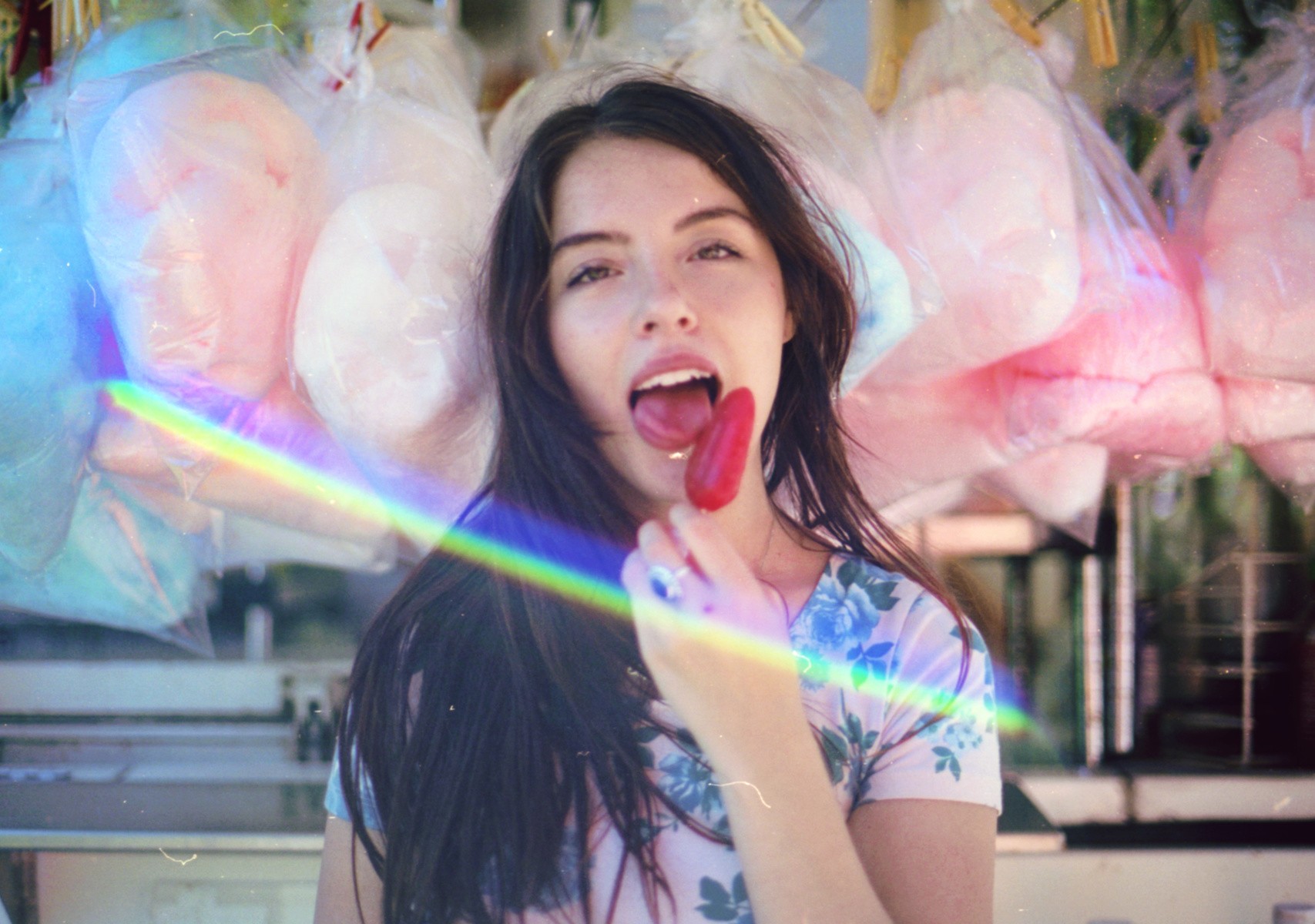 People 1707x1200 women brunette cotton candy looking at viewer eating popsicle tongues food sweets open mouth long hair women outdoors tongue out model rings