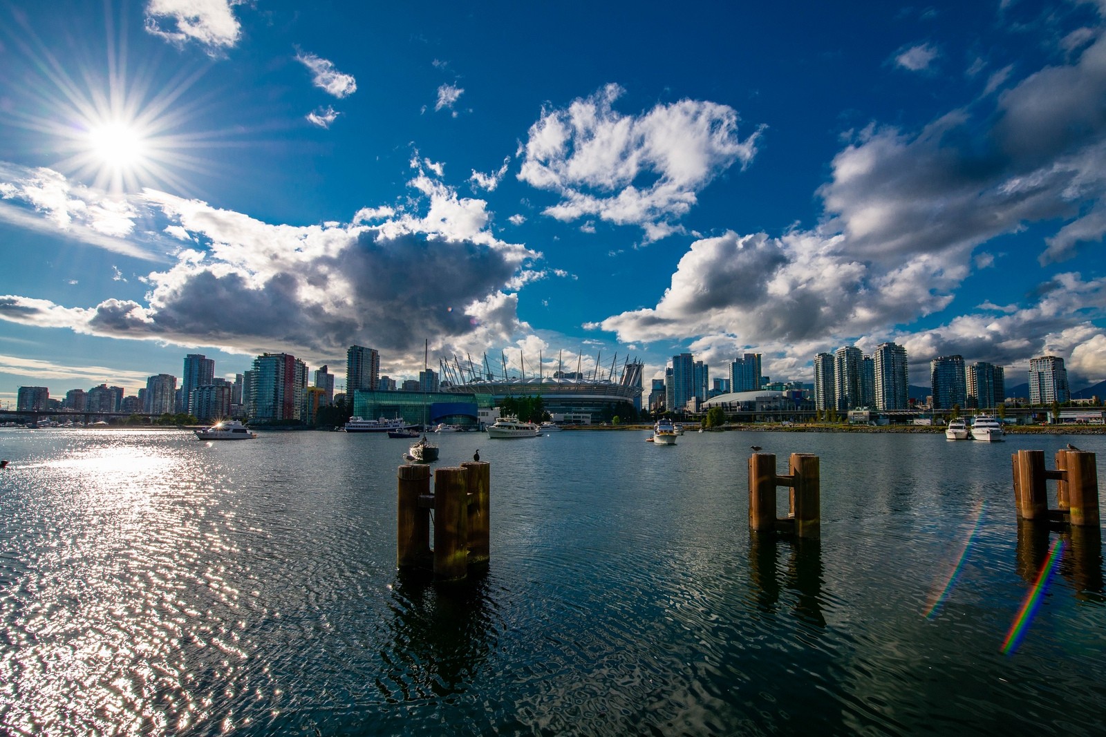 General 1600x1067 photography landscape nature sea ports sky clouds sun rays city building boat Vancouver Canada