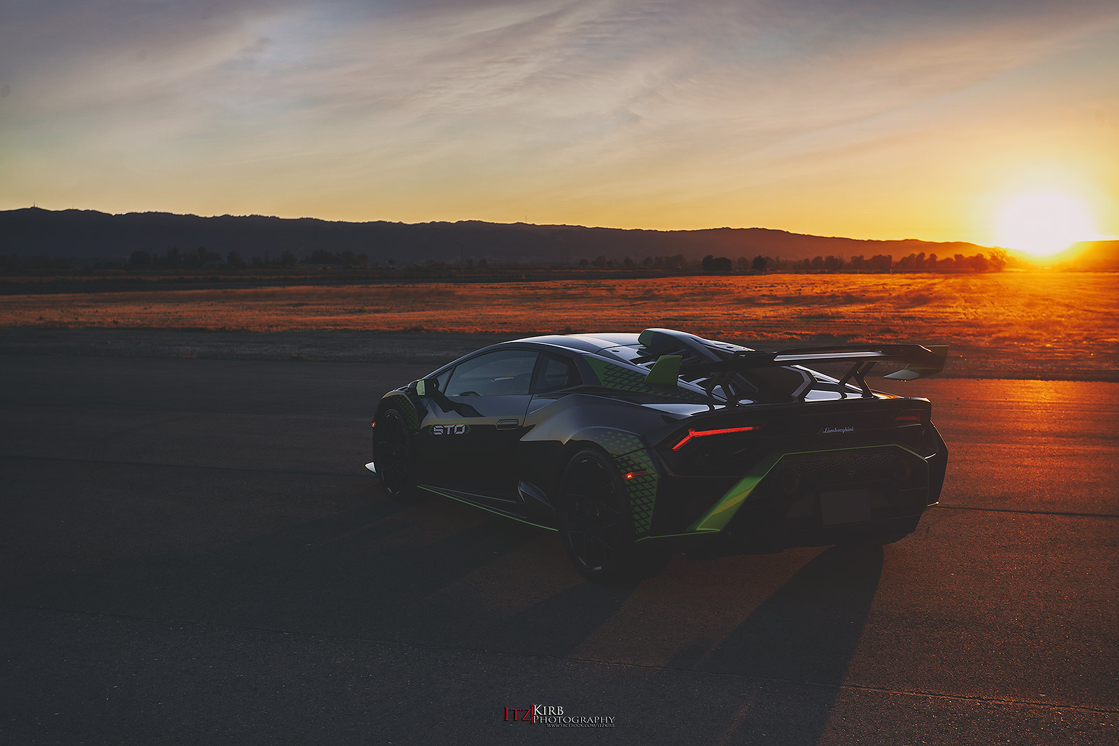 General 1600x1067 itzkirb car Lamborghini Lamborghini Huracan sunset sunset glow italian cars Volkswagen Group