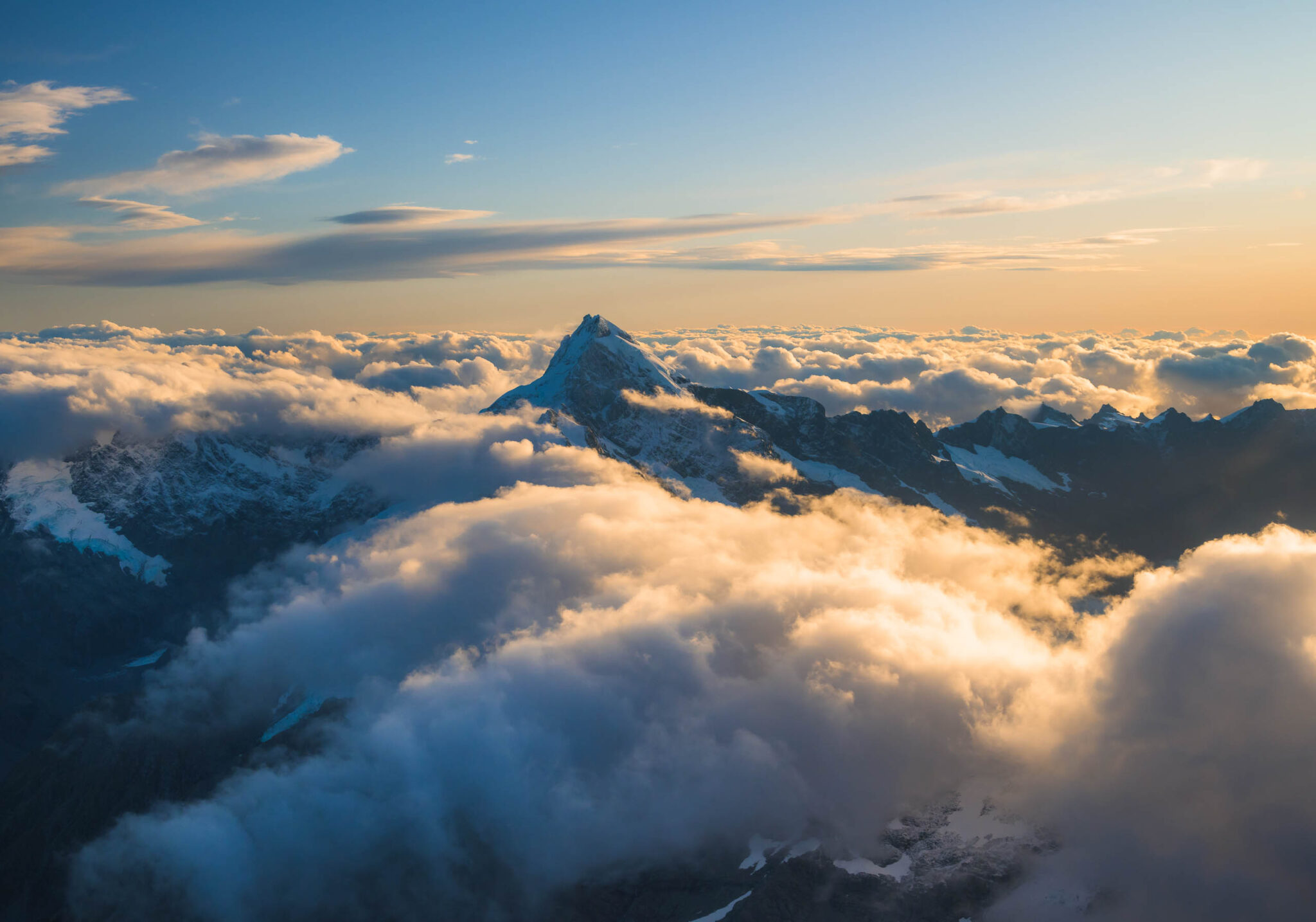 General 2048x1434 photography Joshua Cripps landscape depth of field aerial view far view New Zealand outdoors nature sky sunlight sunset environment winter cold sunrise rock formation snowy mountain mountains skyscape mountain top