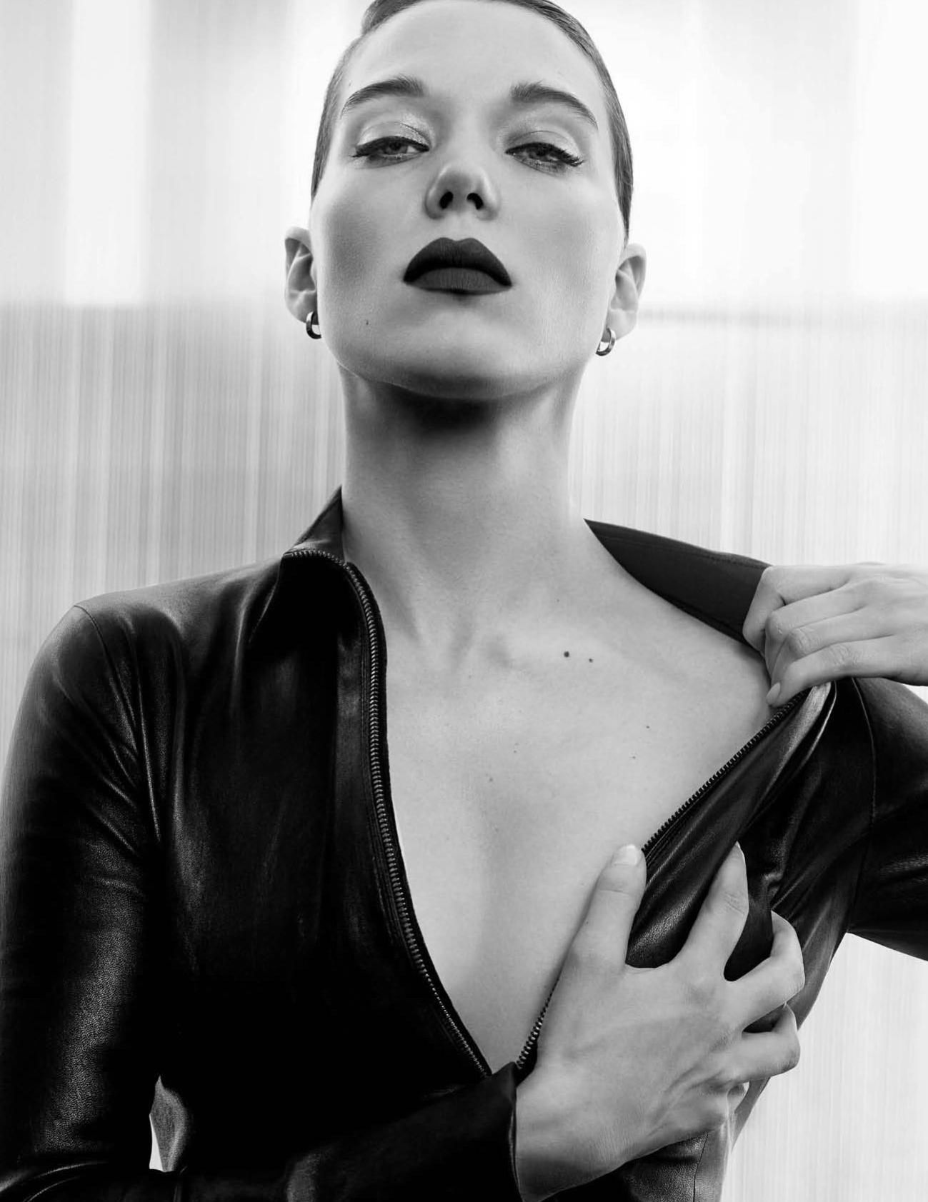 People 1299x1683 Léa Seydoux actress monochrome leather clothing holding boobs women