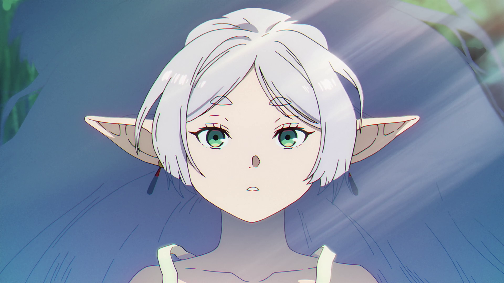 Anime 1920x1080 Frieren Sousou No Frieren gray hair looking at viewer earring green eyes anime anime screenshot anime girls parted lips diamond earrings face long hair pointy ears collarbone sunlight