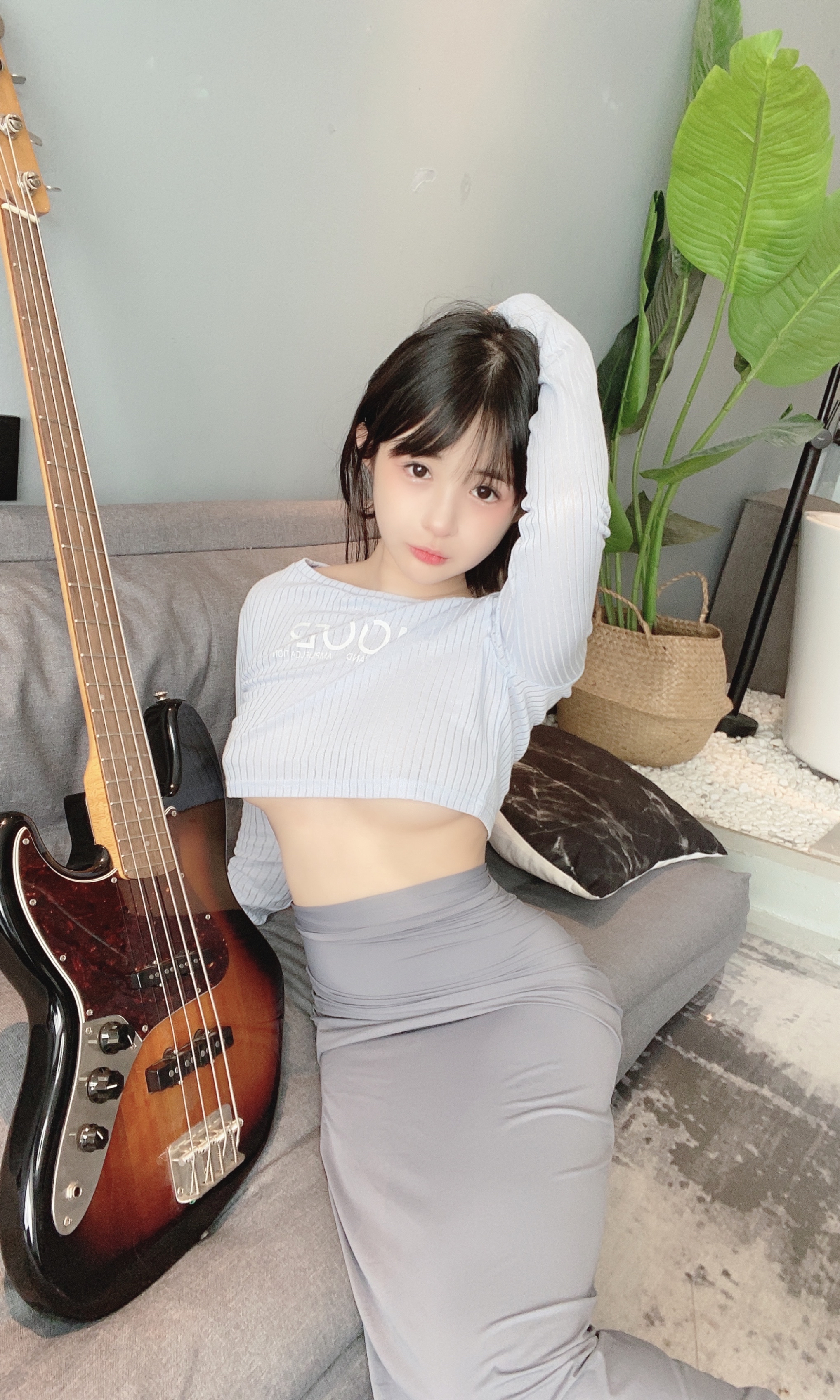 People 2036x3392 Sakurai Niki Chinese model brunette women Asian guitar cosplay Guitar Sister (Hitomio)