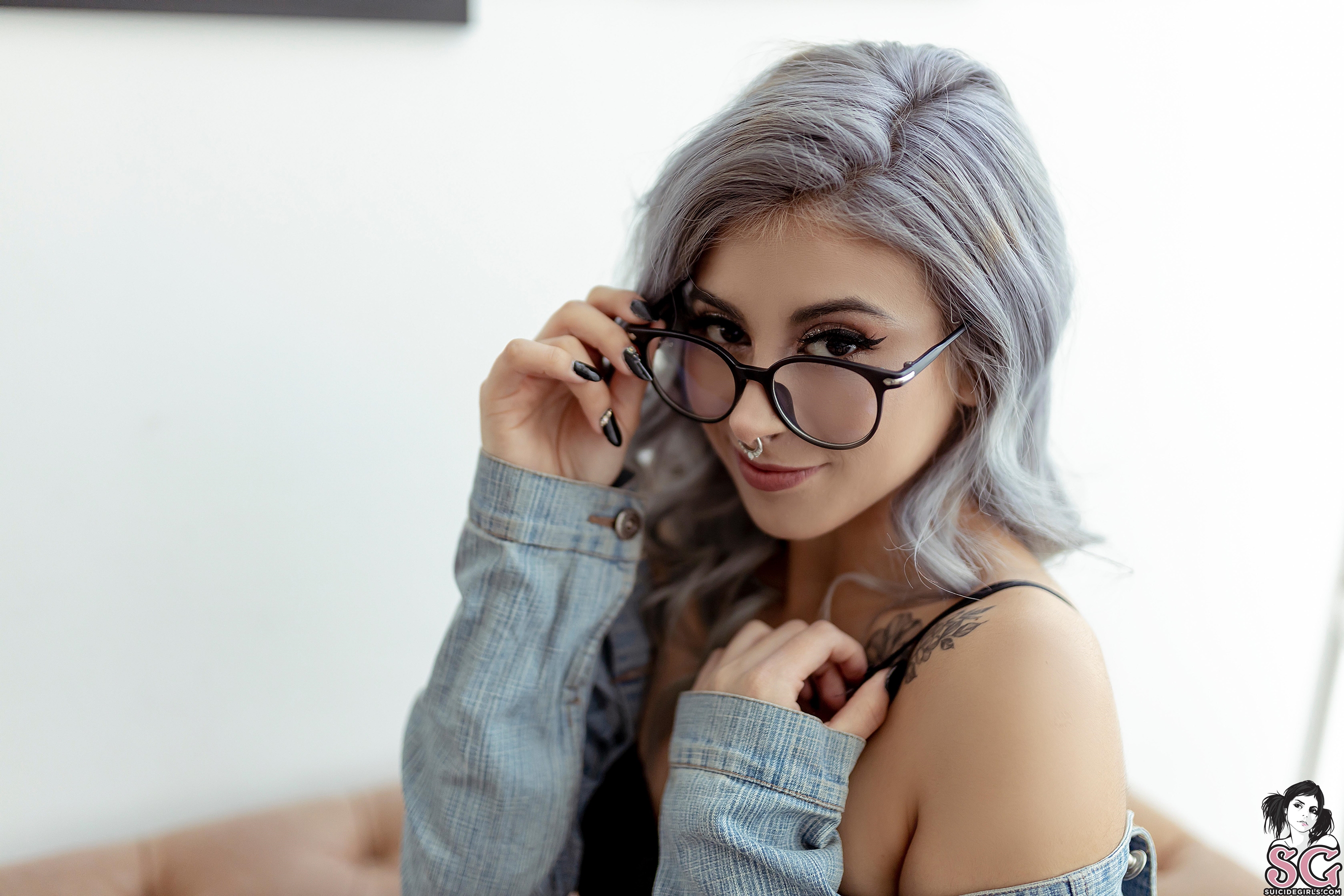 People 2688x1792 Reeden Suicide Girls gray hair dyed hair model women face pierced nose bokeh bare shoulders tattoo women with glasses black nails inked girls