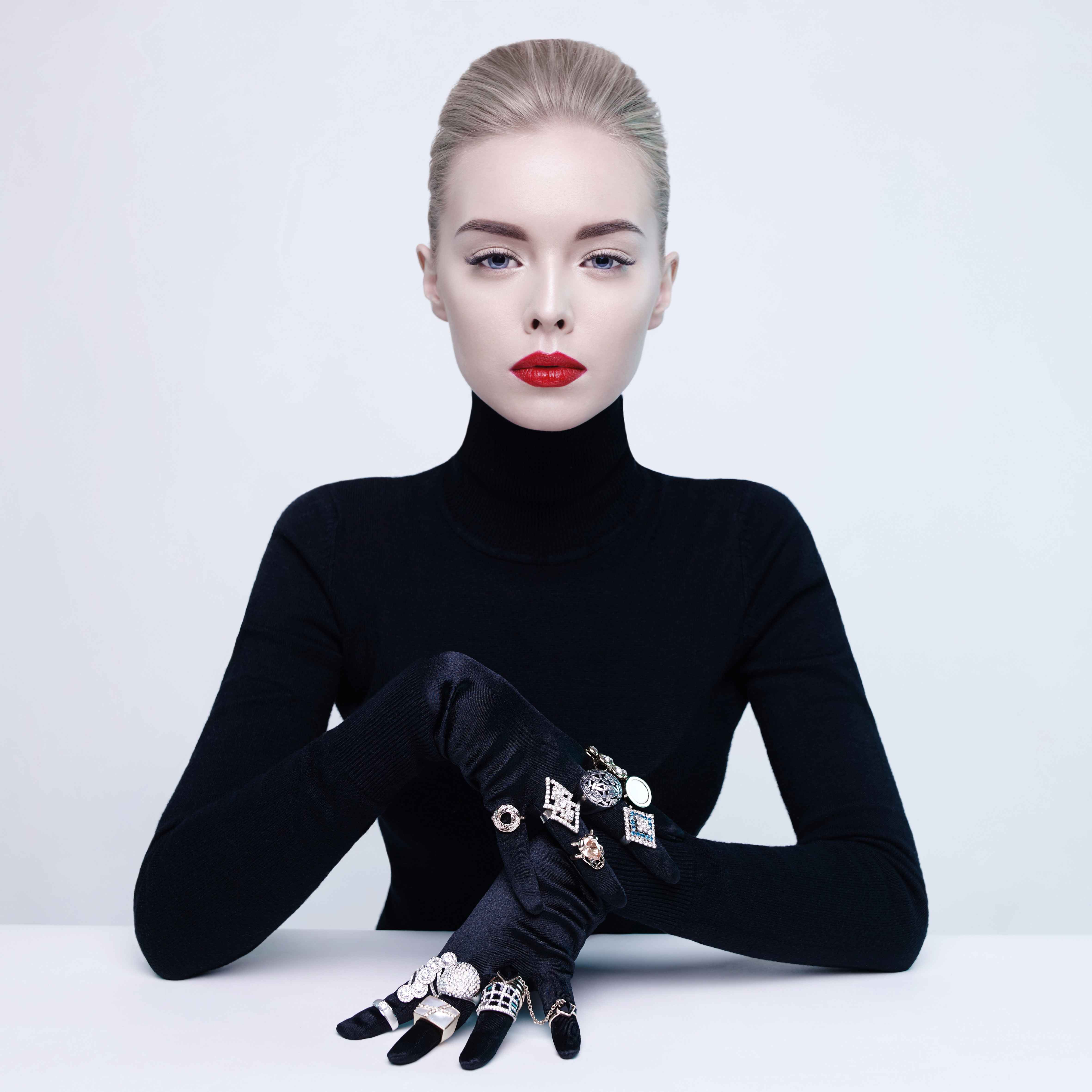 People 4724x4724 fashion jewelry shiny women rings lipstick eyes luxury makeup blonde face silver studio table black white gloves portrait Wealth gold Vogue magazine portrait display simple background