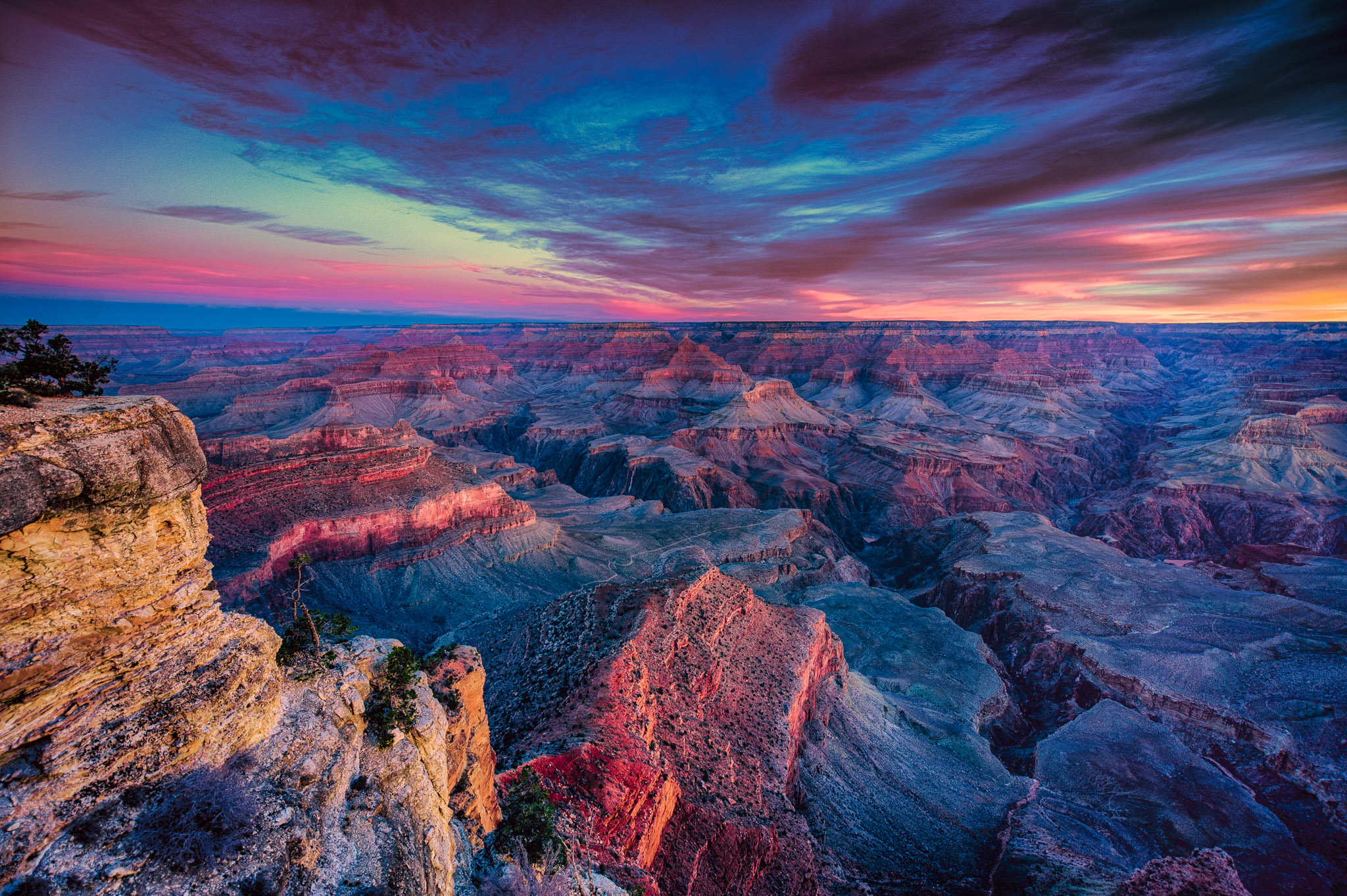 General 2048x1363 nature landscape Grand Canyon valley rocks mountains USA sunset clouds horizon HDR low light