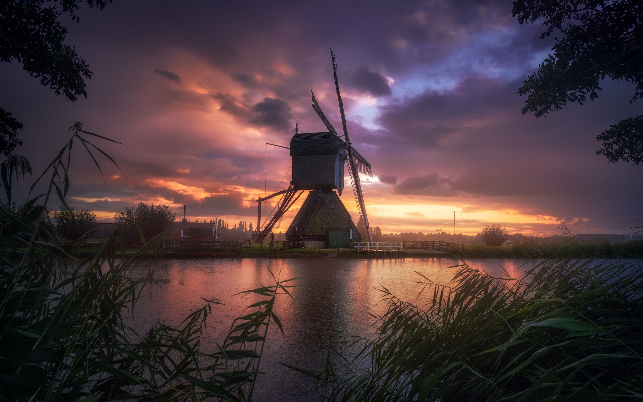General 2048x1280 dark sky sunlight windmill outdoors Netherlands