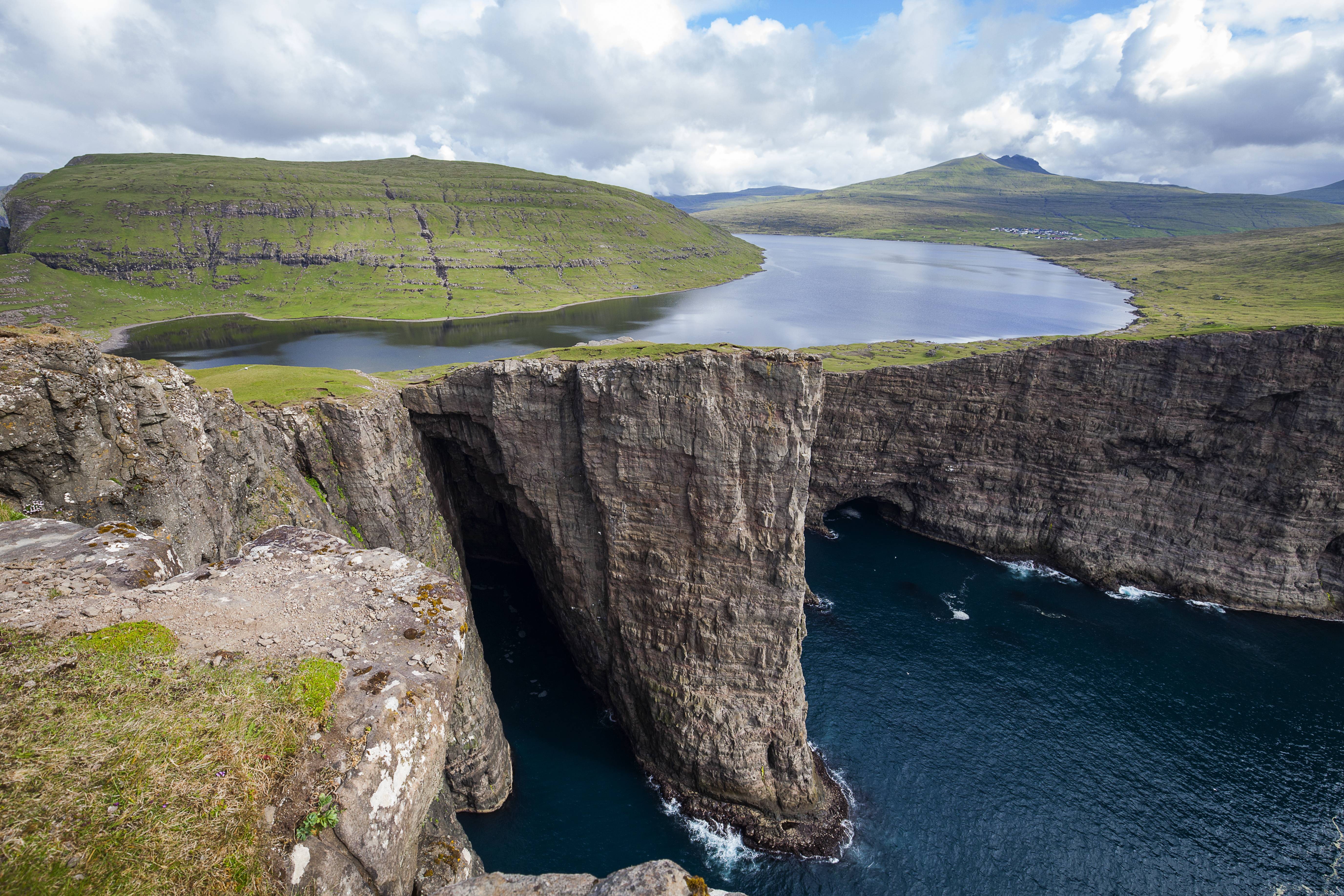General 5506x3671 Faroe Islands nature landscape water Denmark