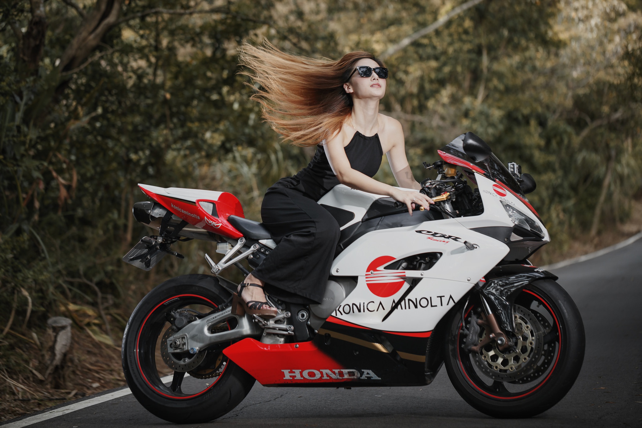 People 2048x1365 Honda motorcycle vehicle Asian women women with shades