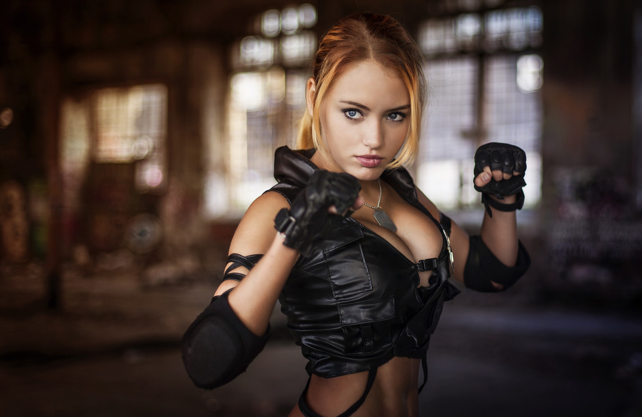 People 2048x1330 women blonde Mortal Kombat cosplay black clothing gloves portrait ponytail black gloves leather clothing dog tag fingerless gloves Cassie Cage (Mortal Kombat) model boobs lipstick makeup fist video games video game girls video game characters video game warriors gray eyes Caucasian