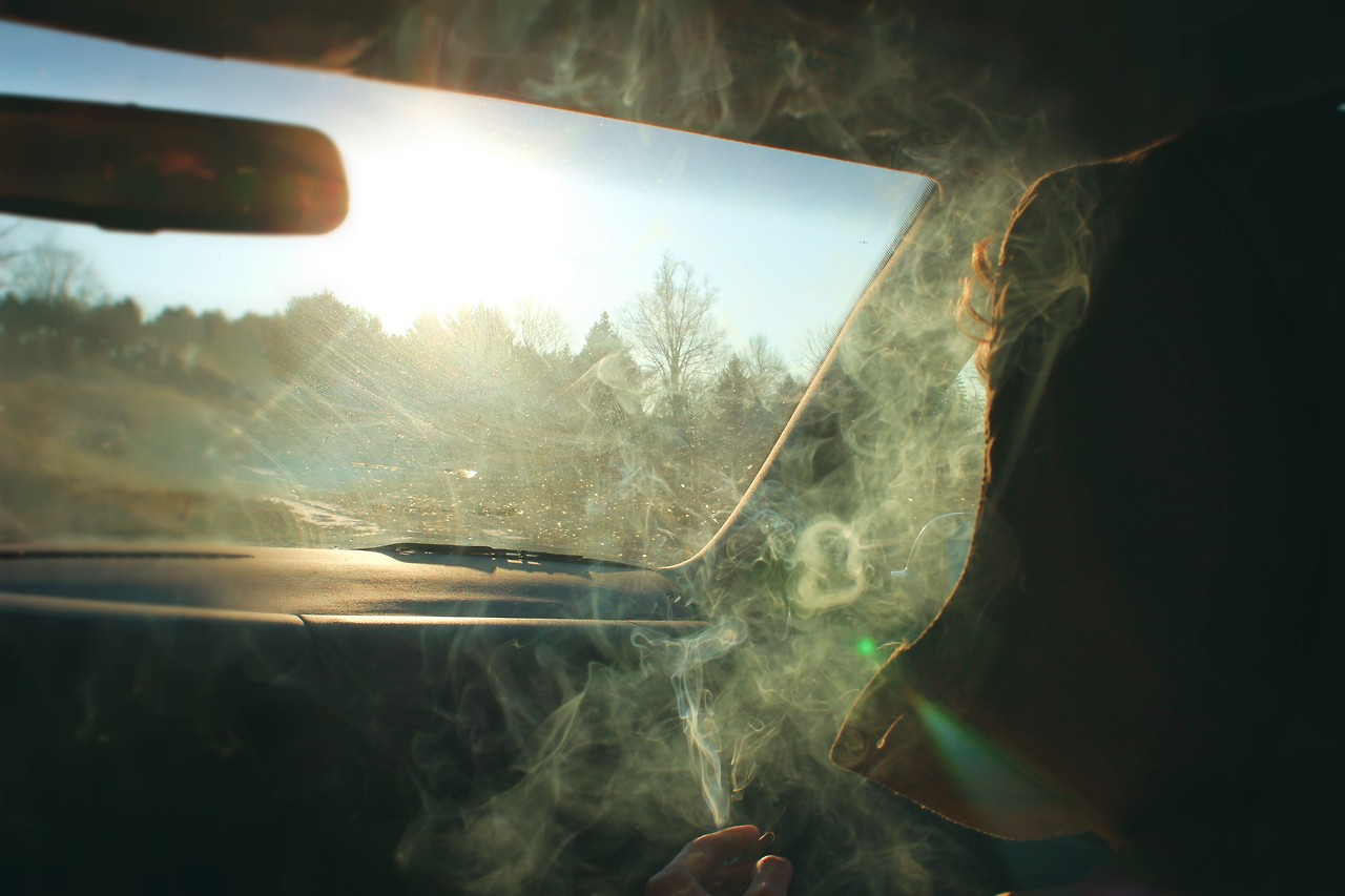 General 1280x853 smoke smoking car car interior sunlight vehicle