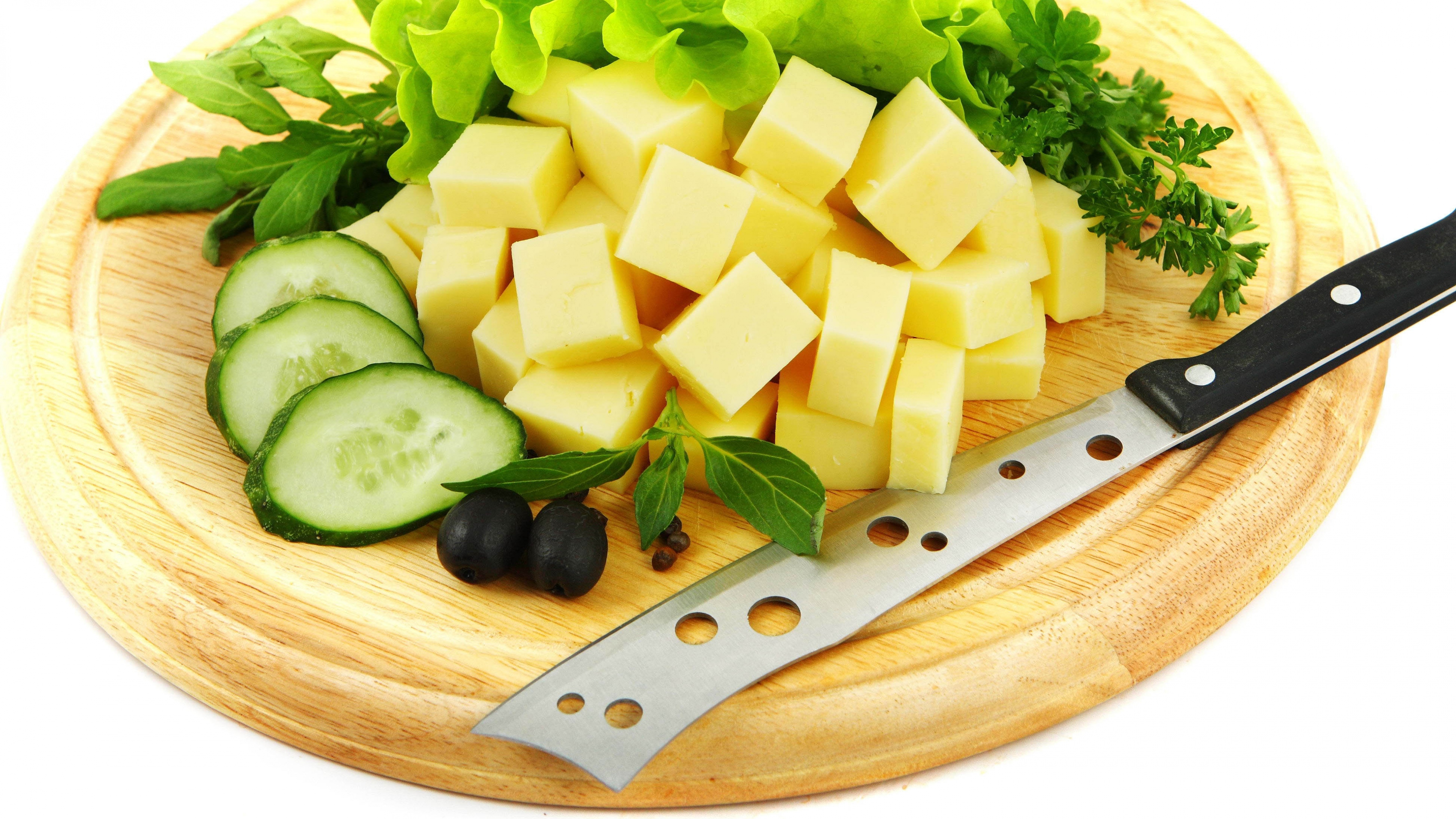 General 3840x2160 cheese cucumbers food knife olives cutting board closeup