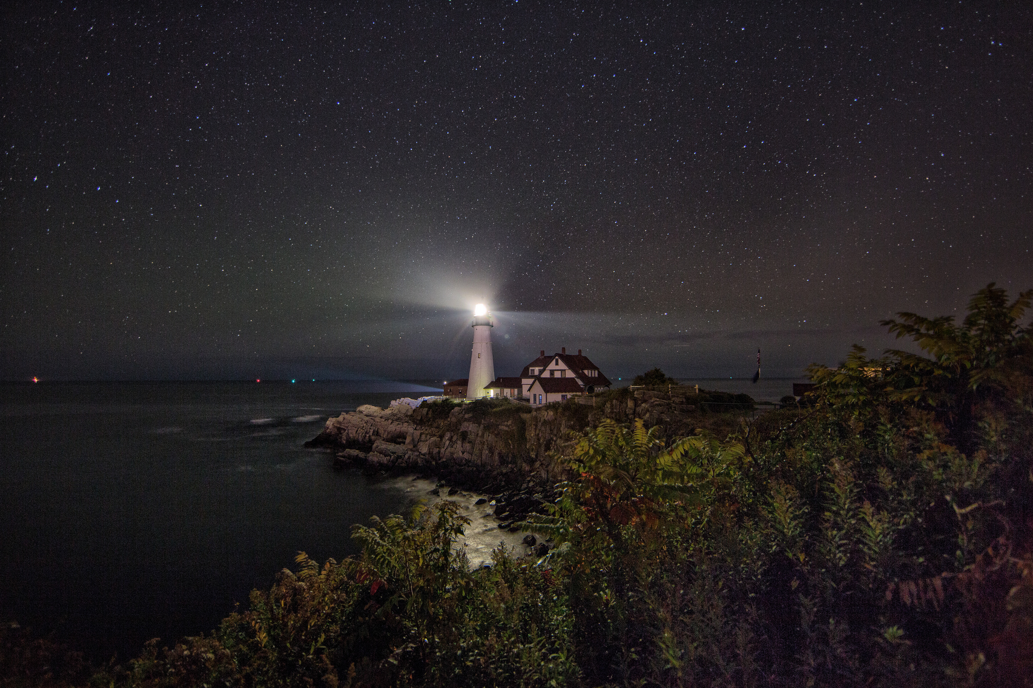 General 2048x1365 night shore lighthouse sea space