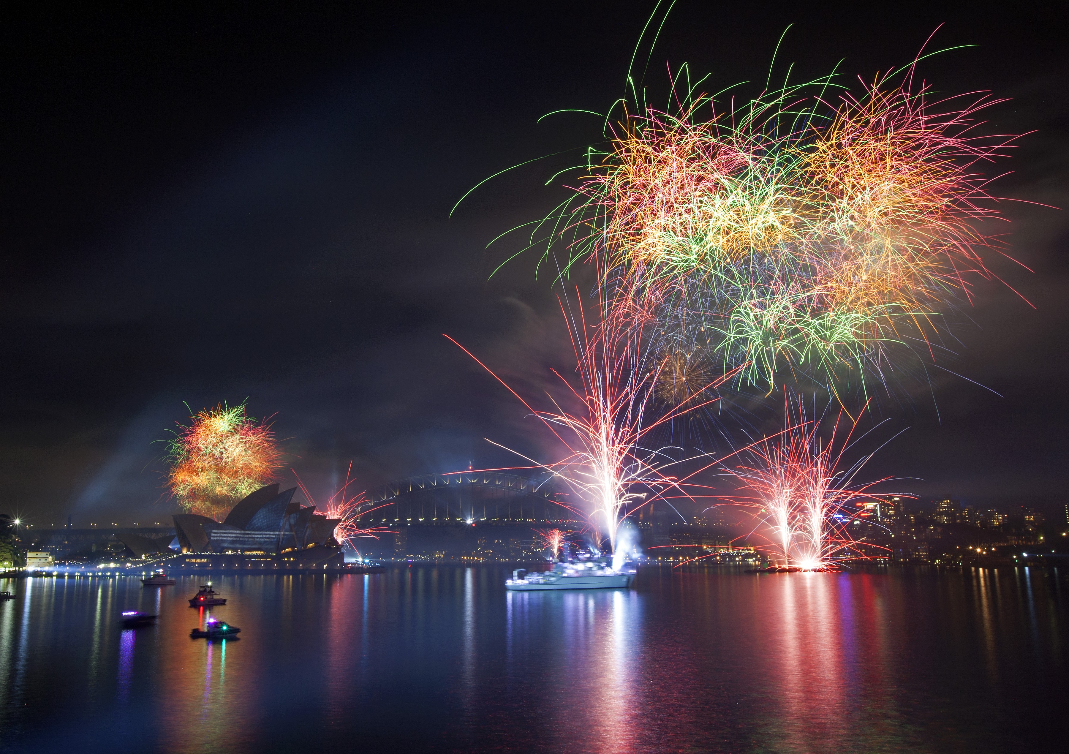 General 3600x2539 night Sydney Sydney Opera House fireworks Australia