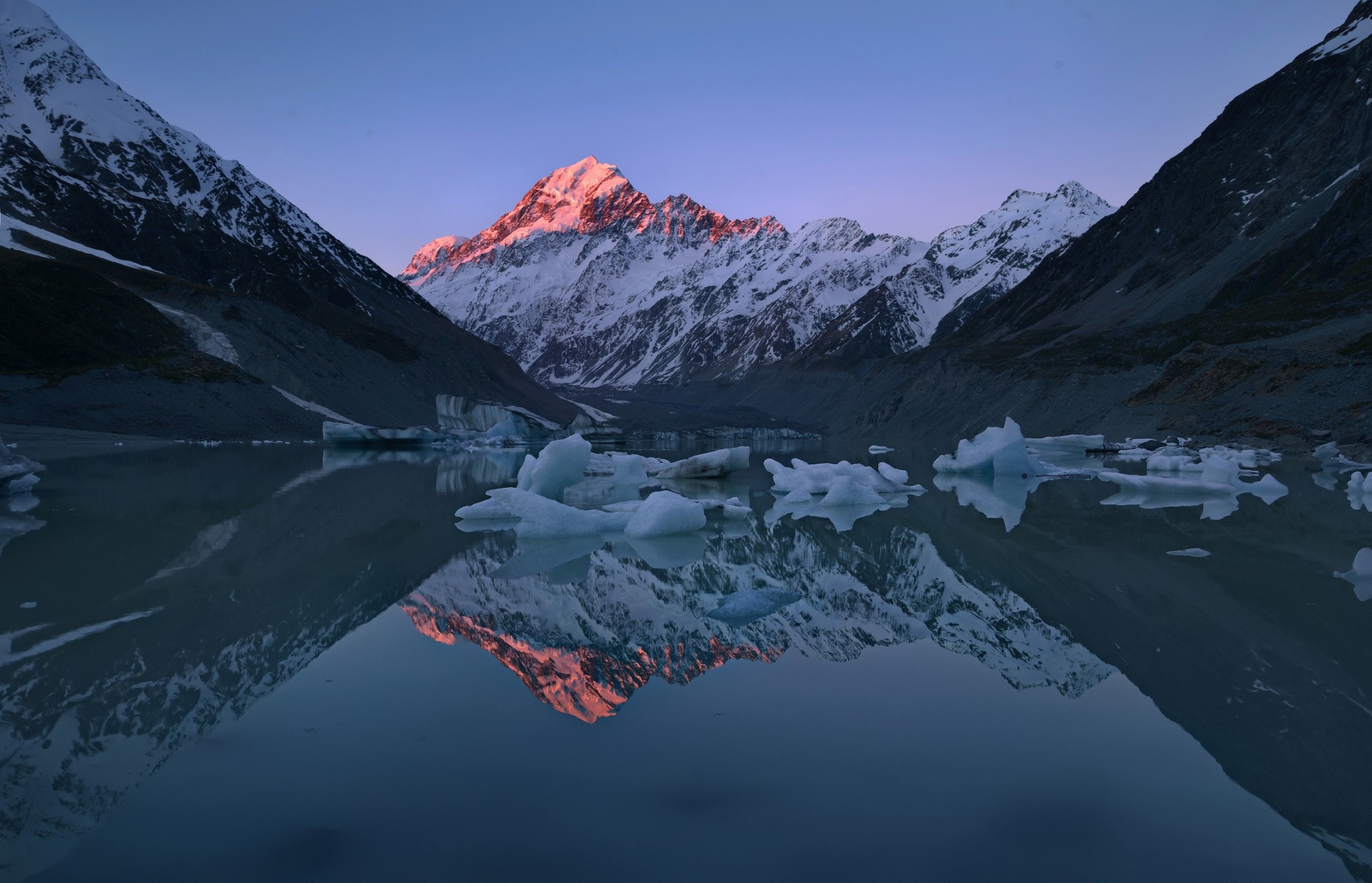 General 2048x1318 lake landscape New Zealand snowy mountain ice mountains Mt Cook nature reflection cold outdoors Mount Cook