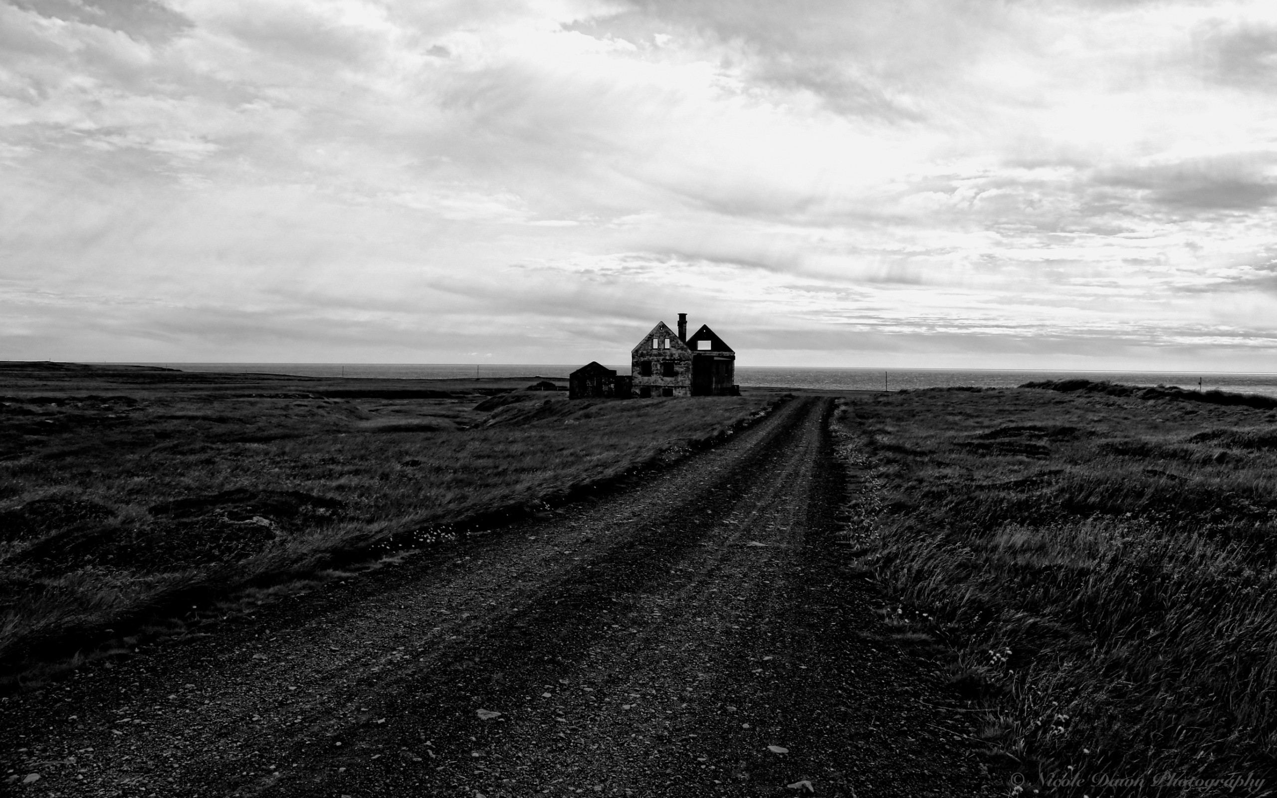 General 2560x1600 Iceland landscape ruins monochrome coast sea overcast abandoned nordic landscapes