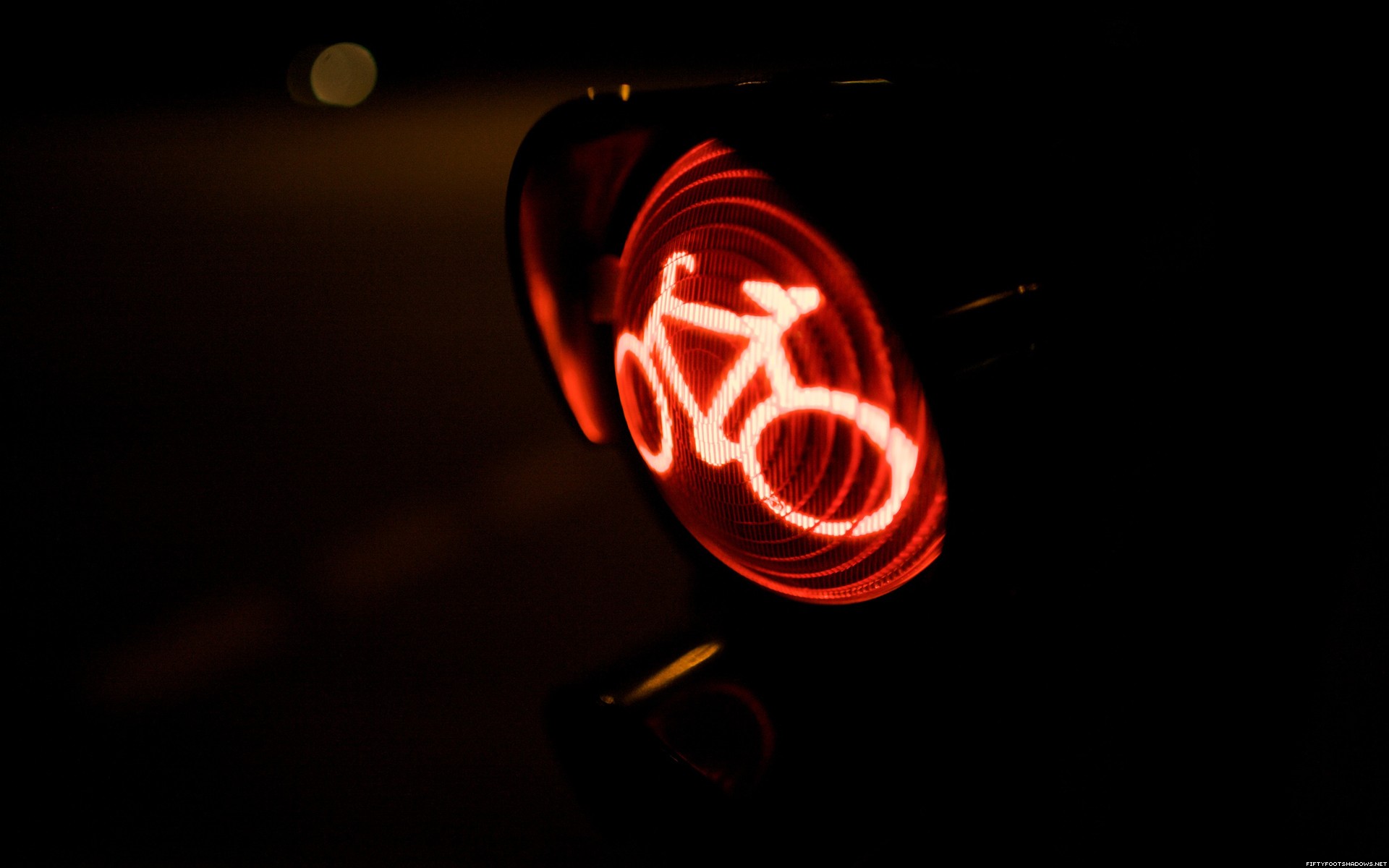General 1920x1200 photography macro traffic lights red light red night bicycle