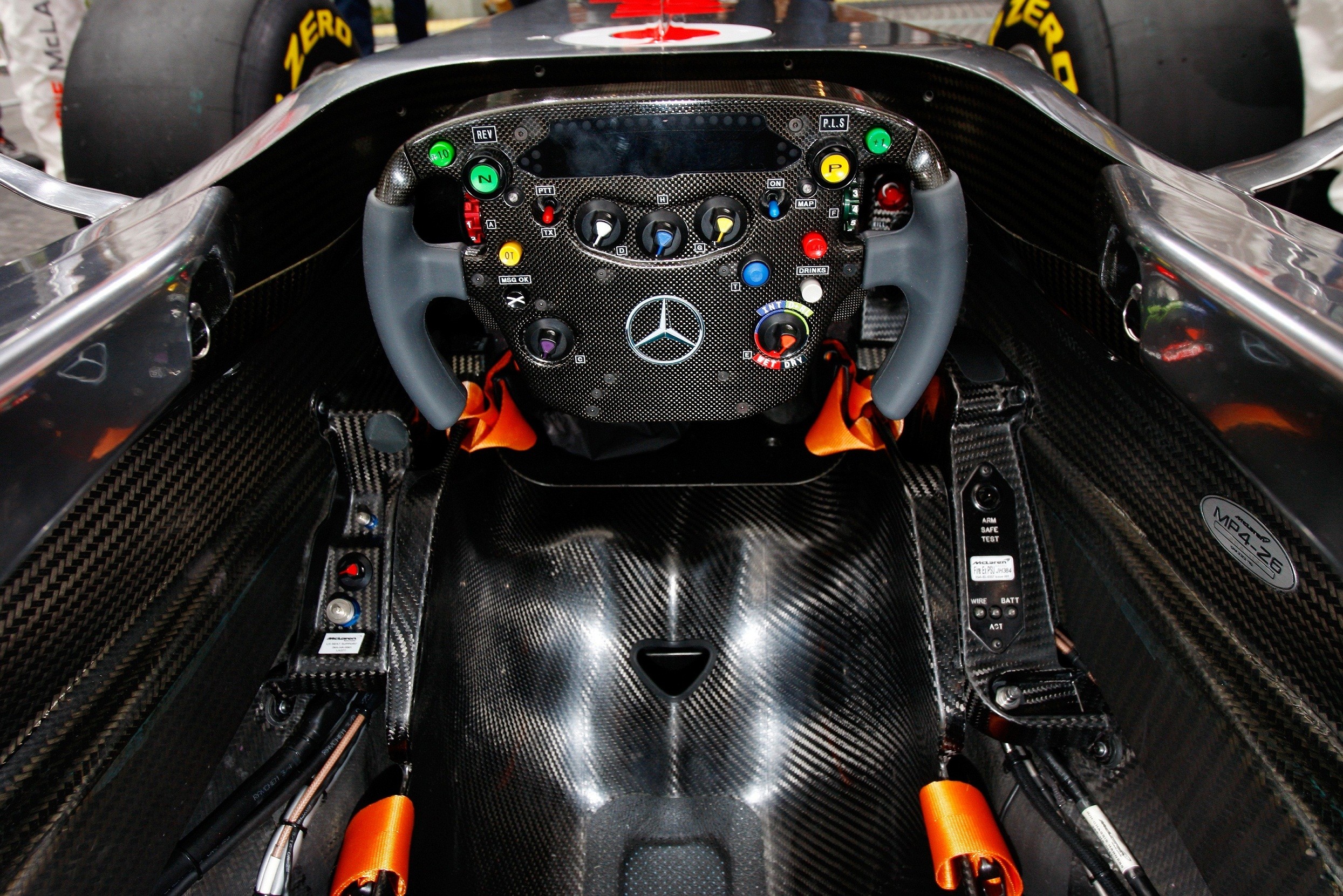 General 2489x1660 Formula 1 Mercedes-Benz sport cockpit car vehicle motorsport
