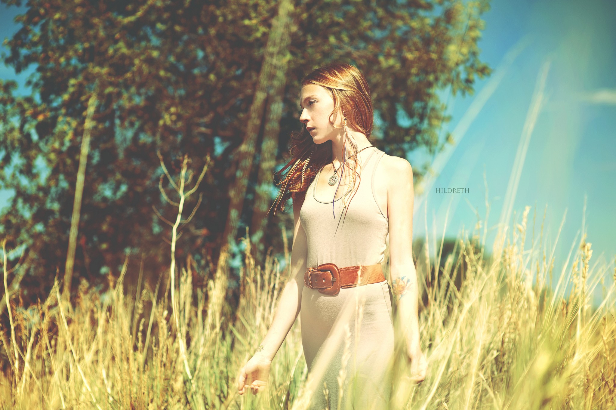People 2048x1363 women outdoors field women model redhead plants nature standing looking into the distance Charles Hildreth Saoirse Ronan brown belt