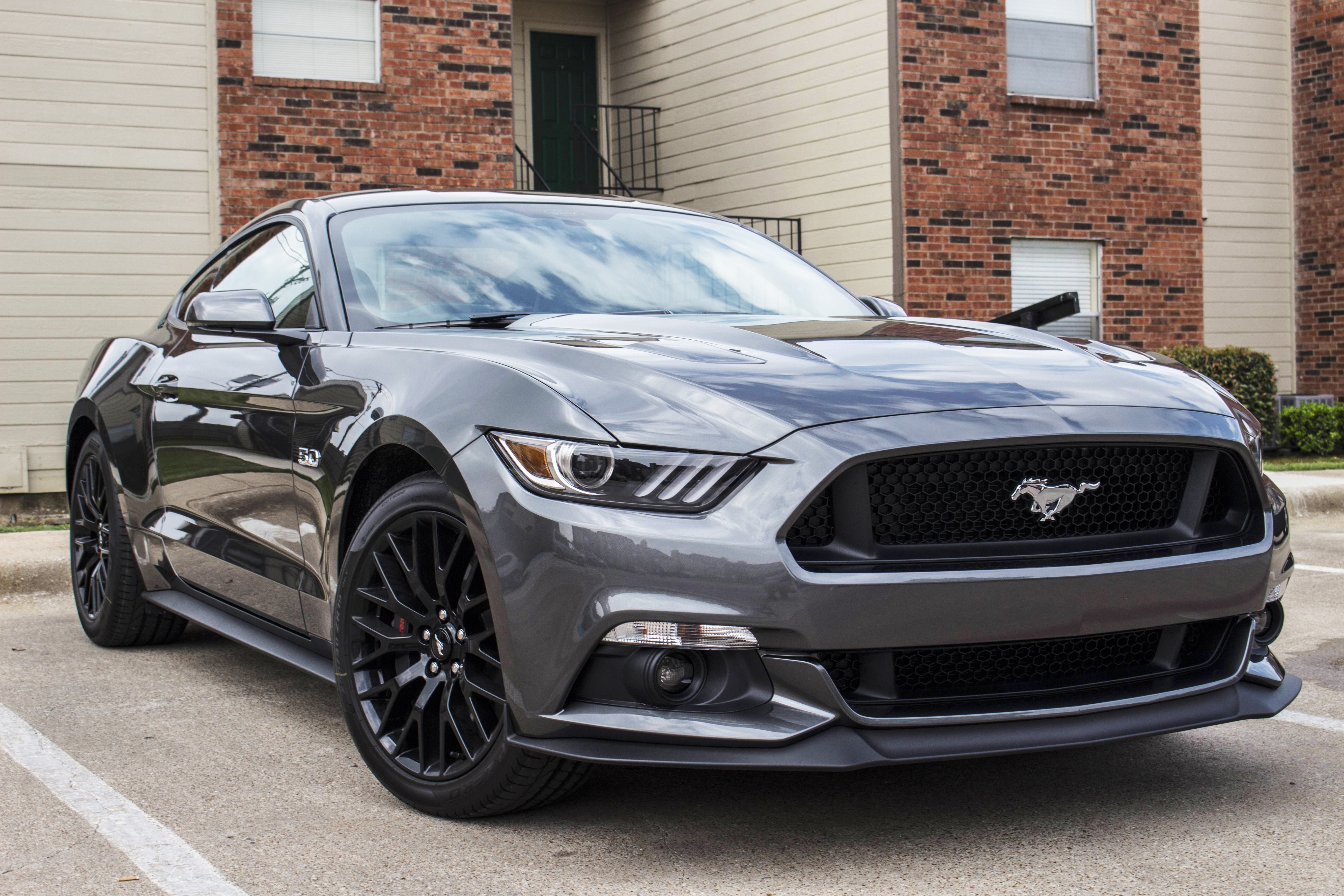 General 5184x3456 car vehicle Ford Ford Mustang muscle cars American cars frontal view Ford Mustang S550 logo gray cars