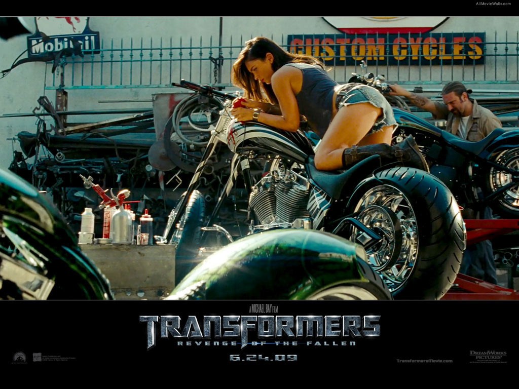 General 1024x768 Megan Fox motorcycle women with motorcycles movies movie characters American women actress Hasbro Paramount Dreamworks
