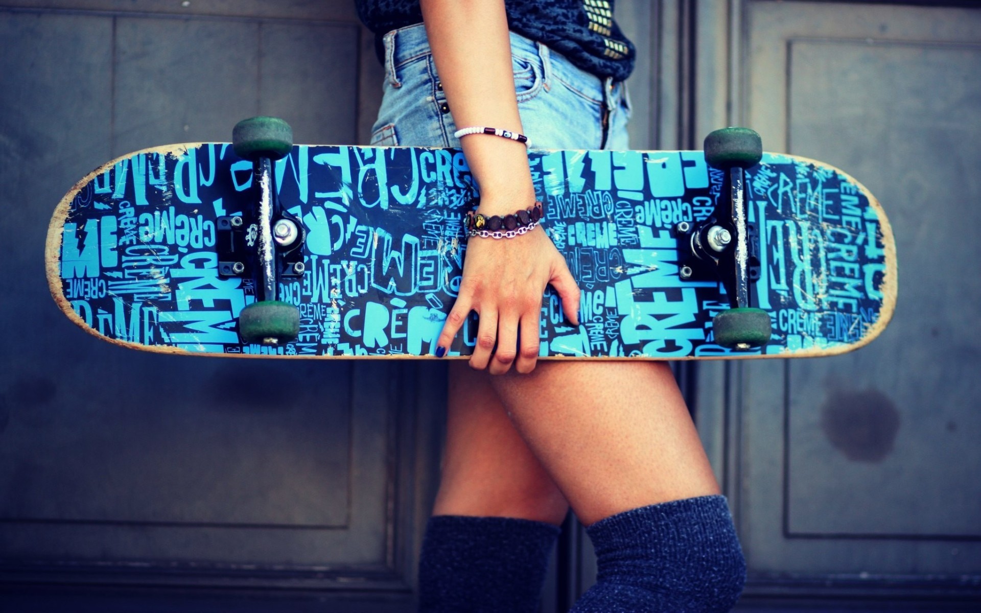 People 1920x1200 women skateboard bracelets jean shorts model cyan blue