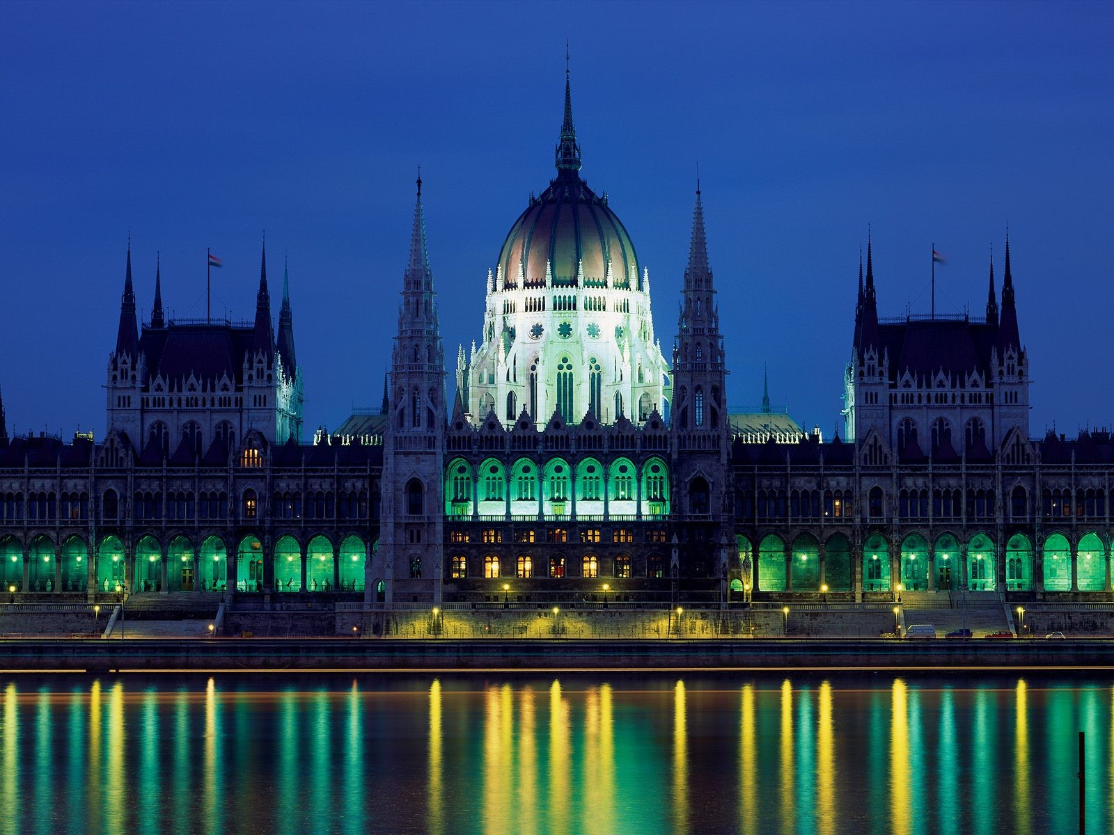 General 1600x1200 Budapest Hungary reflection lights architecture Hungarian Parliament Building landmark Europe