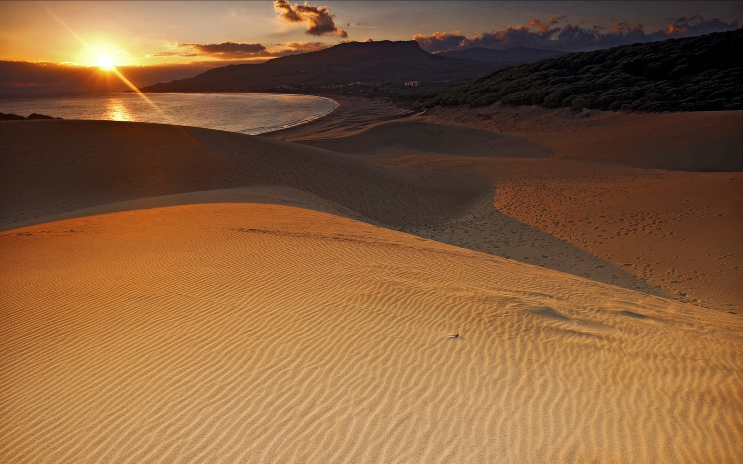 General 2560x1600 sunset sunlight landscape nature sea sand