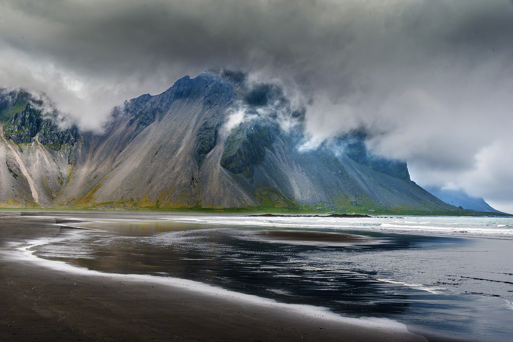 General 1800x1201 landscape nature Iceland mountains overcast beach nordic landscapes