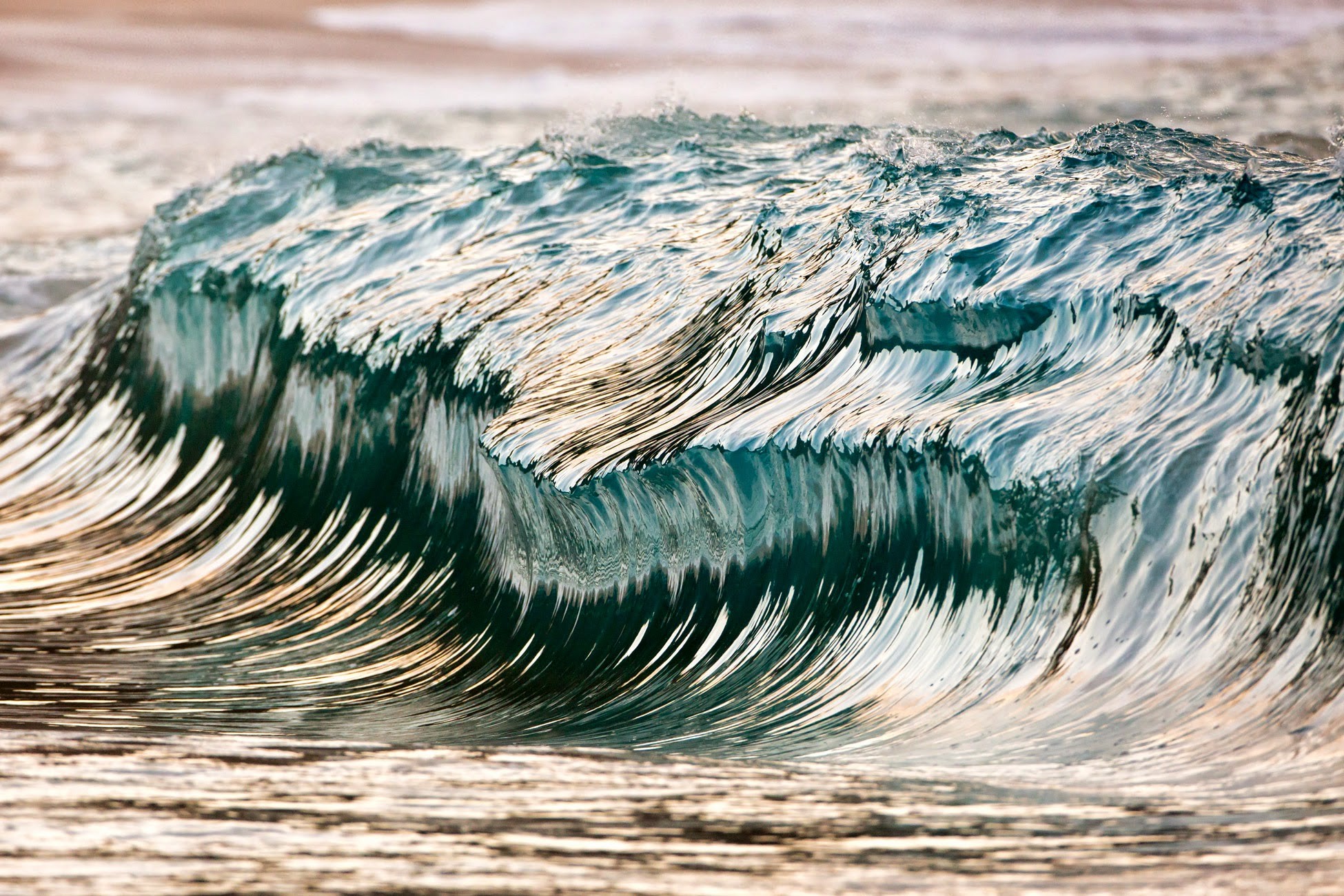 General 1950x1300 waves nature sea