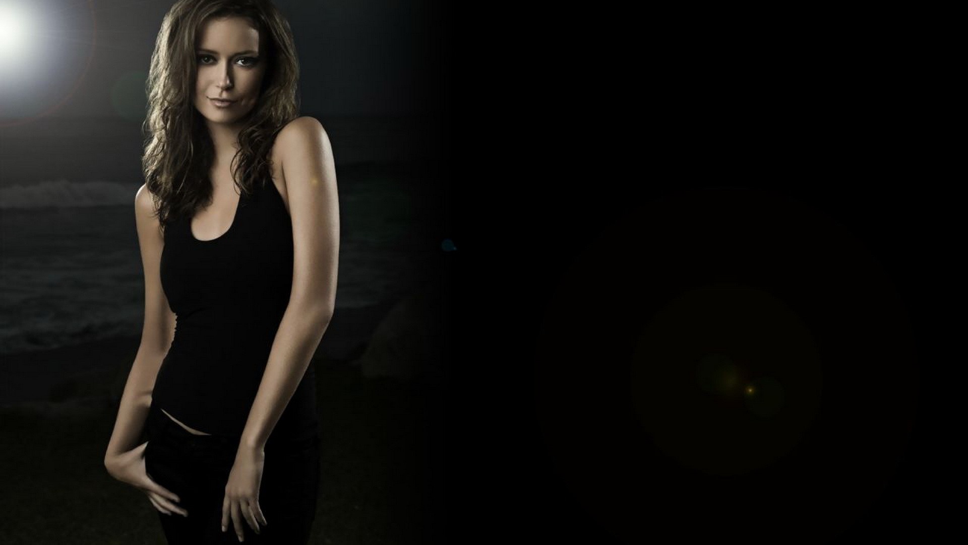 People 1920x1080 Summer Glau women actress brunette tank top black clothing long hair smiling looking at viewer American women simple background low light