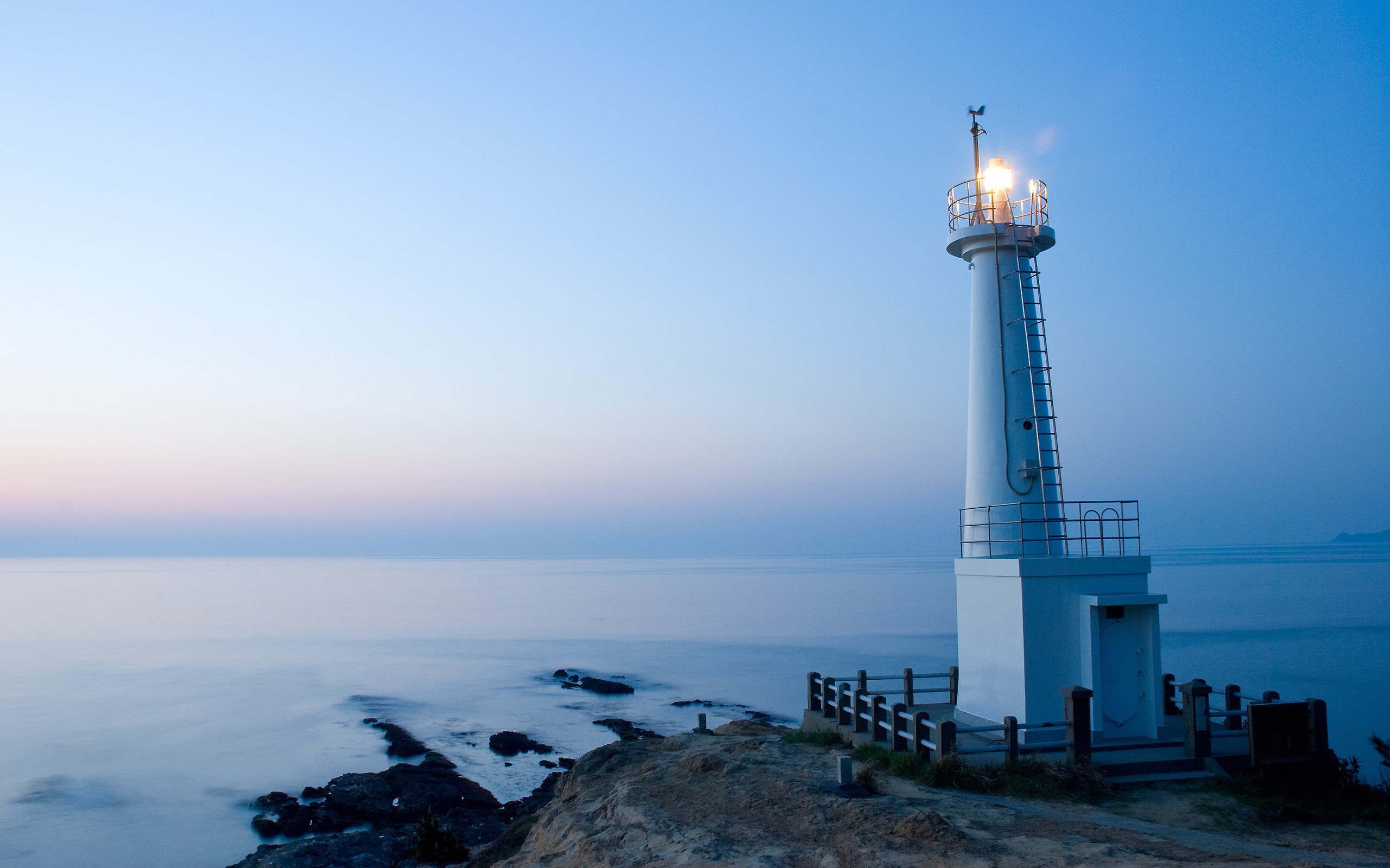 General 2560x1600 lighthouse sea landscape dusk nature dawn